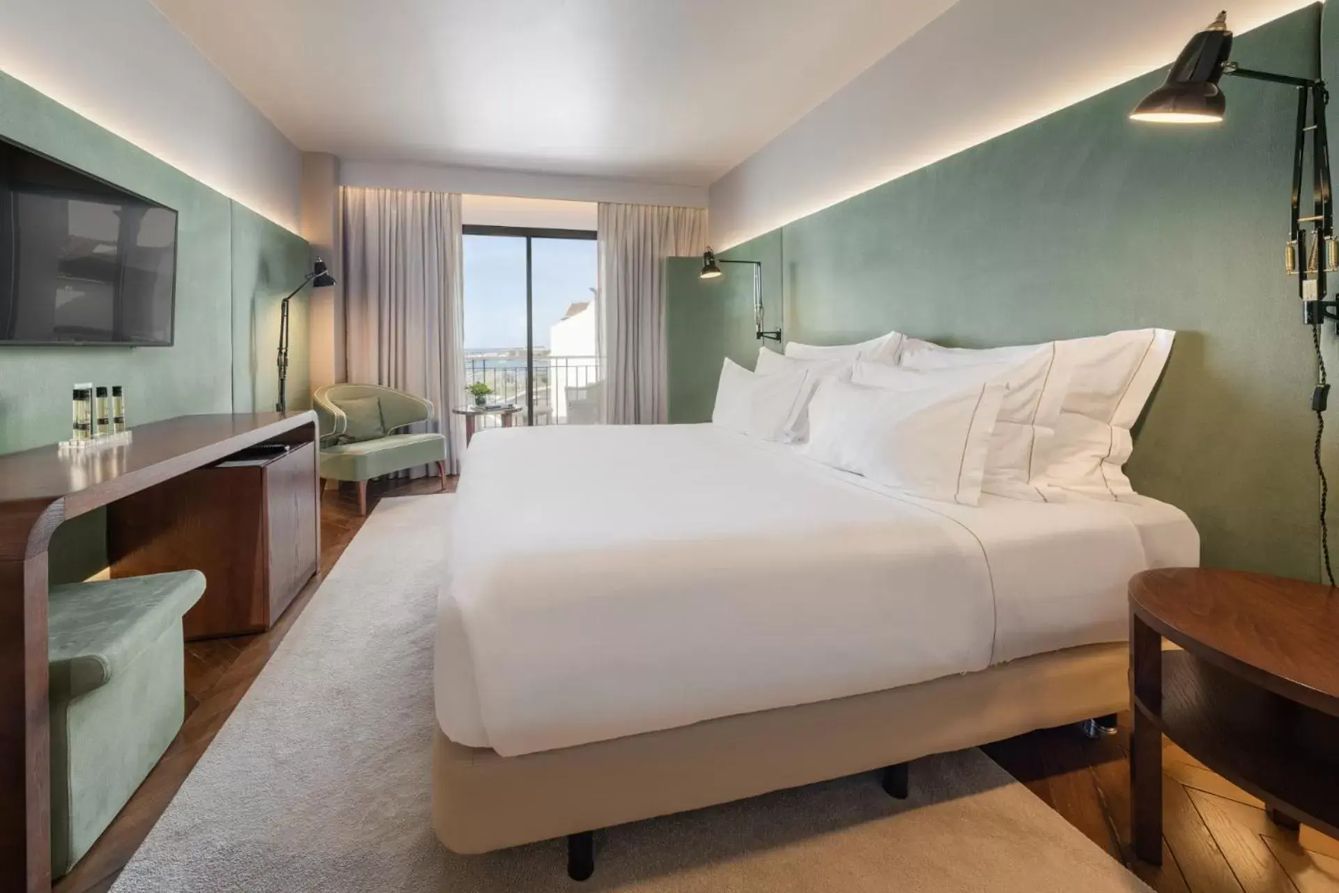 Double or Twin Room Bay View in Grand Hotel Açores Atlântico Double or Twin Room Bay View in Grand Hotel Açores Atlântico