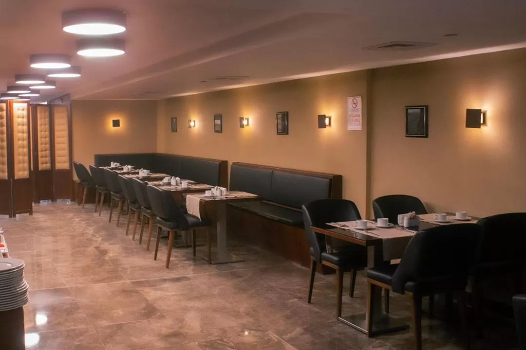 Restaurant/places to eat in Inncity Hotel Nisantasi