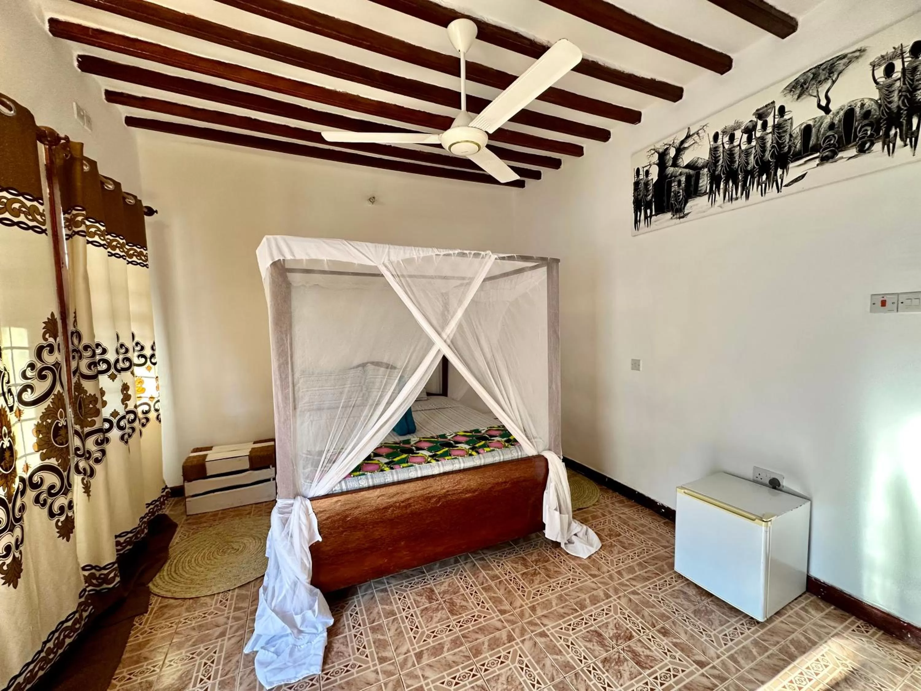 Photo of the whole room, Bed in Kihori Nungwi