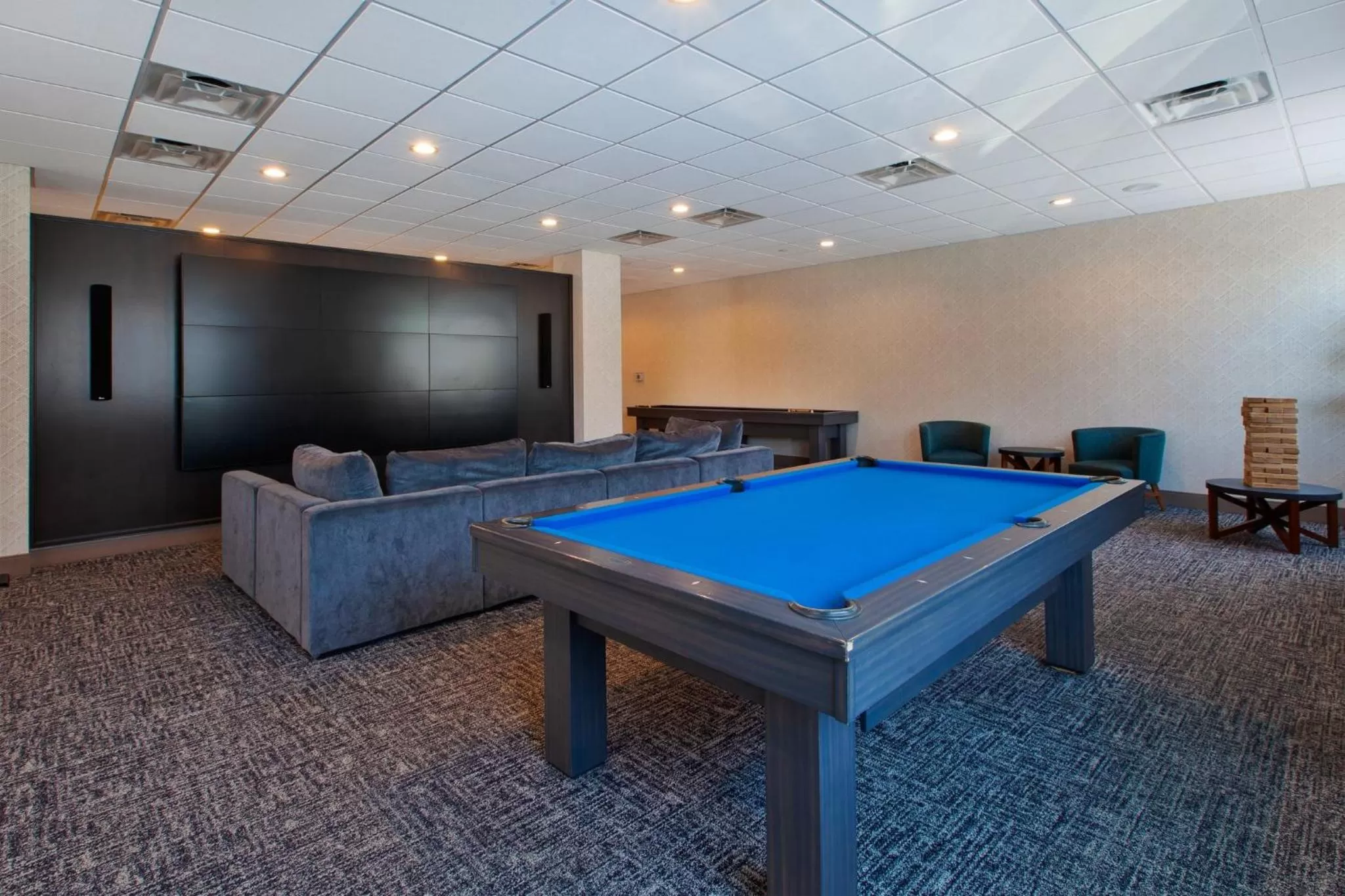 Game Room in Holiday Inn Express Richmond - Midtown by IHG