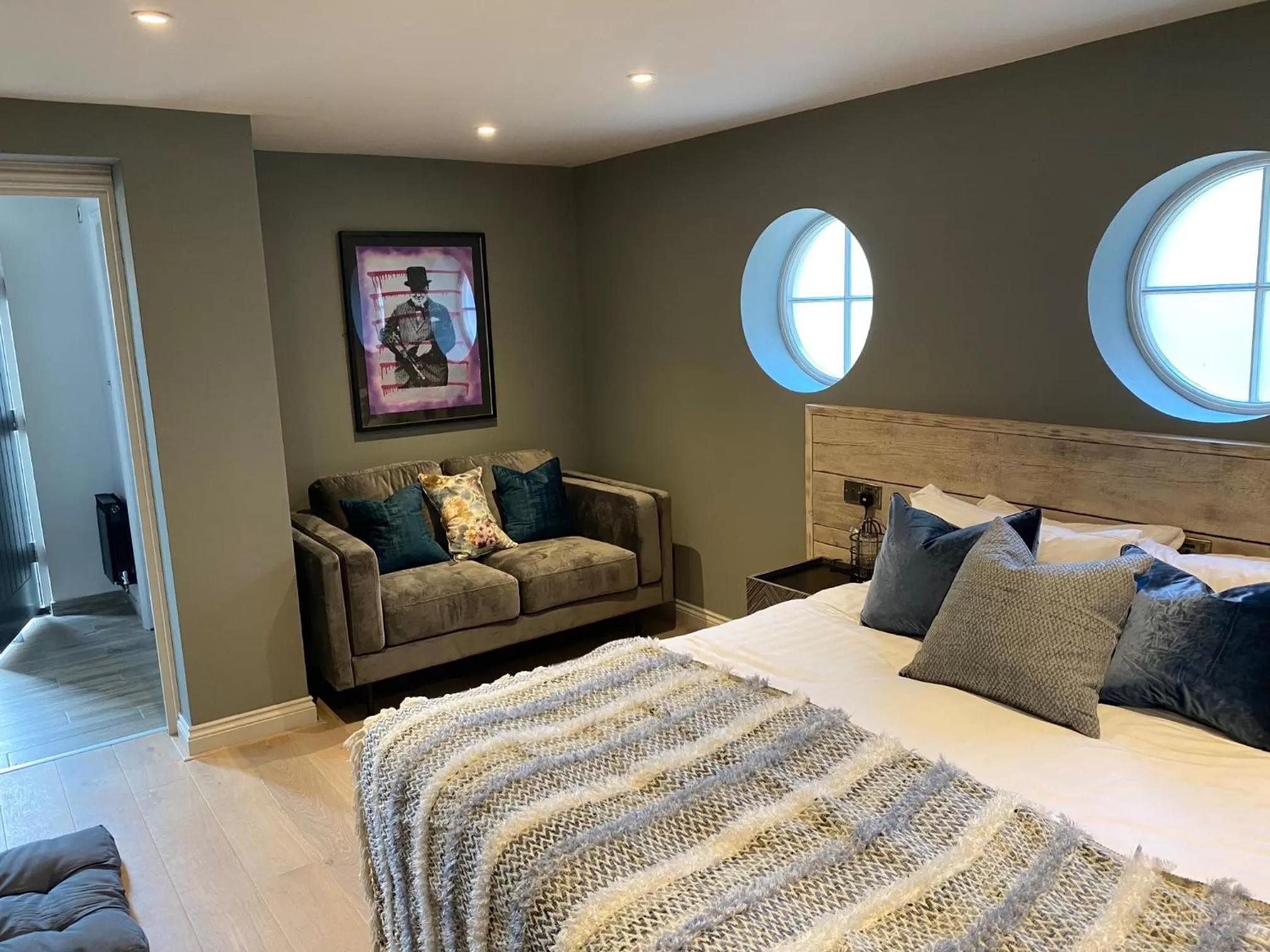 Bed in The Lodge Duxford