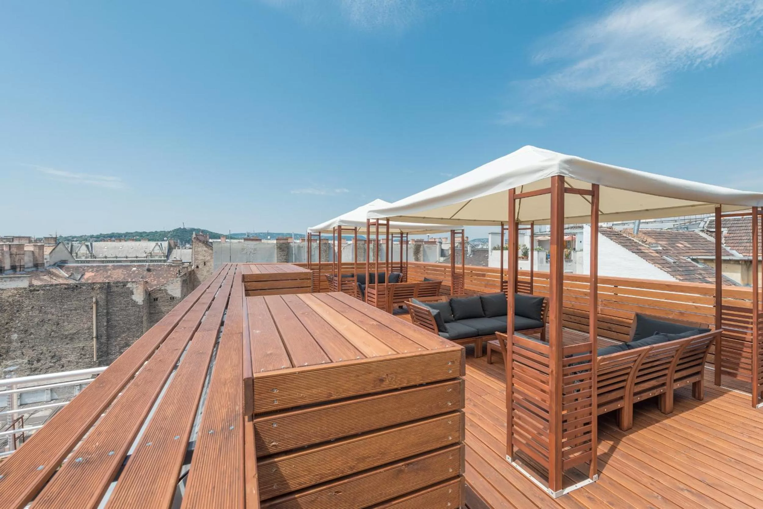 Balcony/Terrace in Corvin Plaza Apartments & Suites