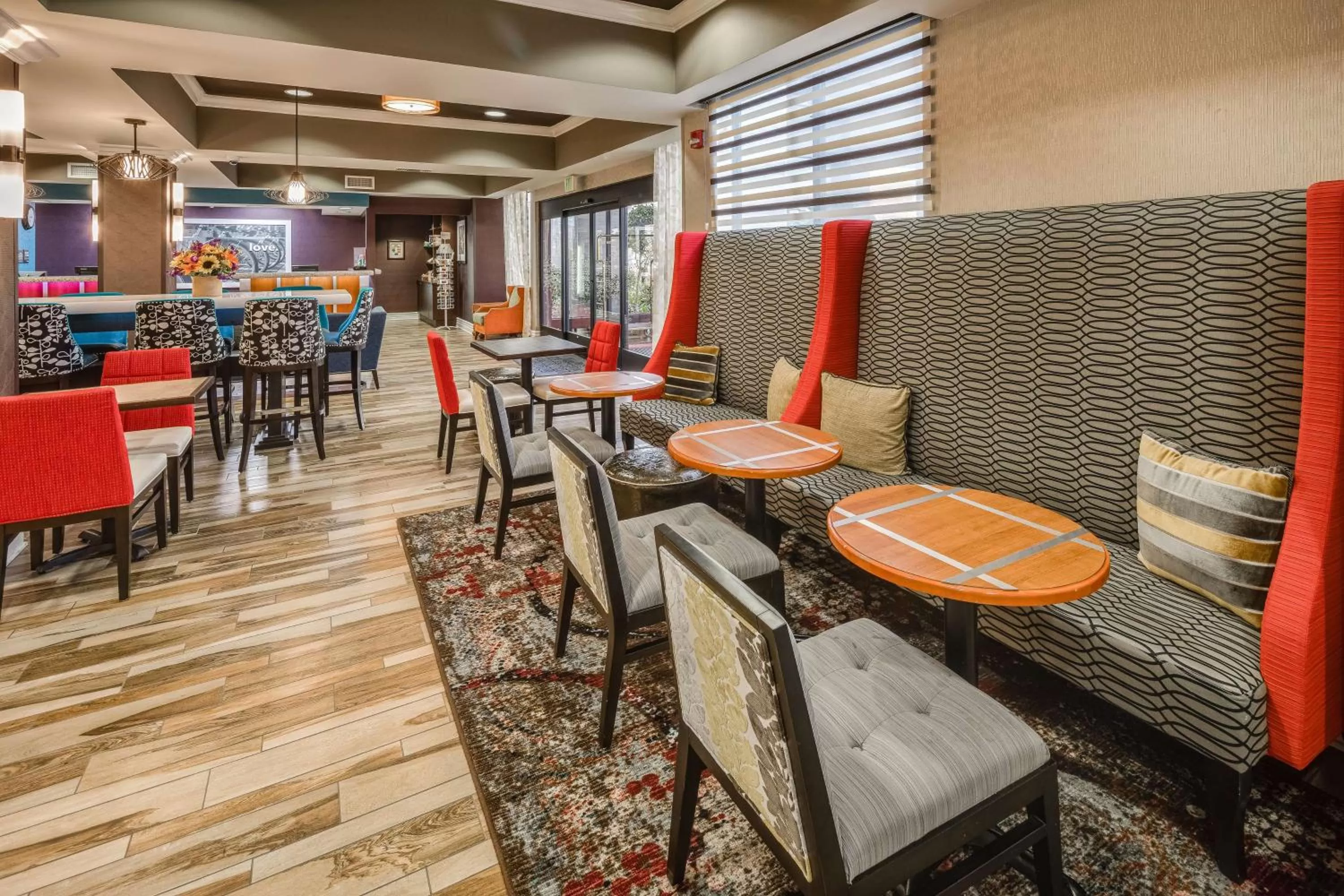 Restaurant/places to eat in Hampton Inn San Francisco Airport