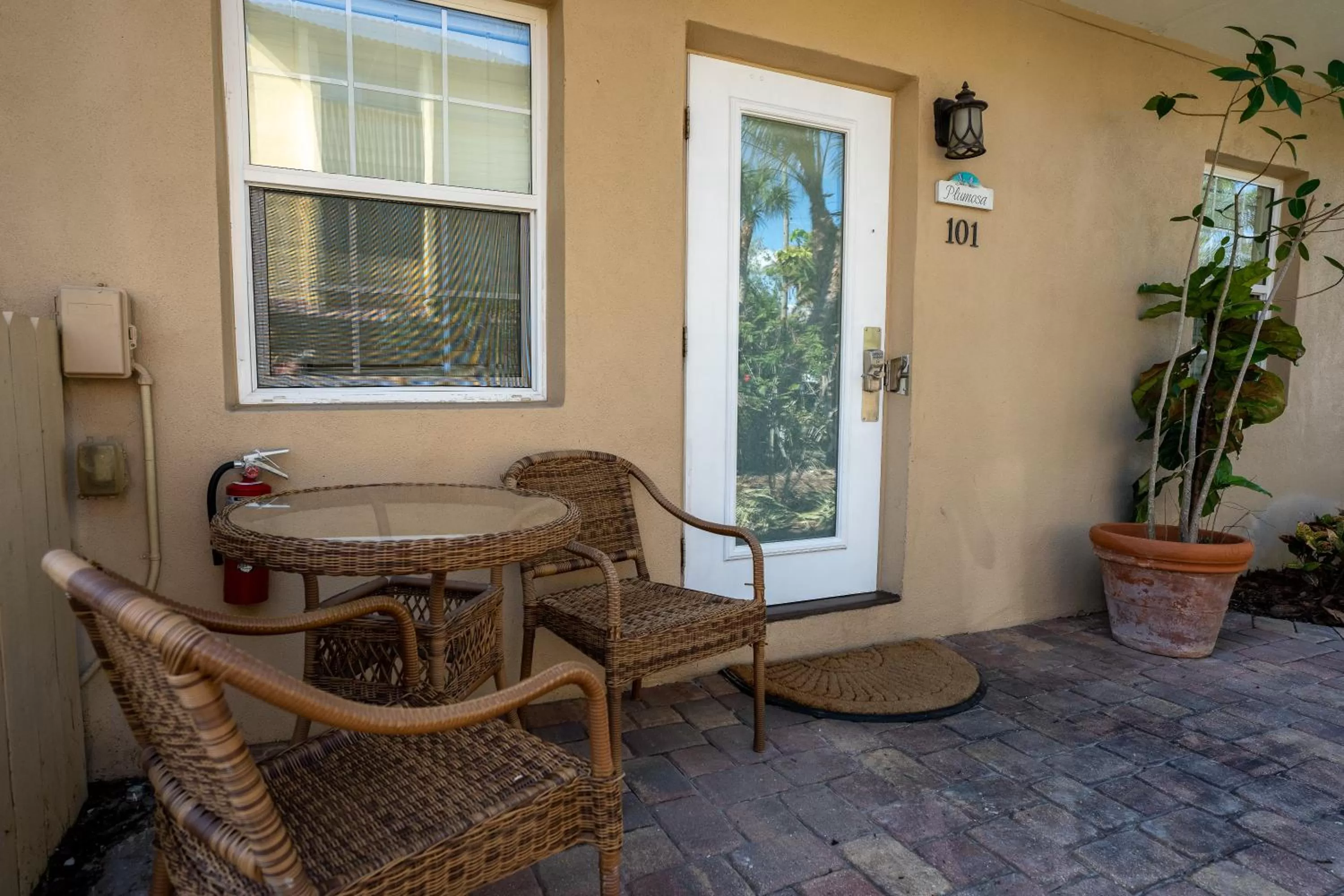 Balcony/Terrace in The Capri at Siesta