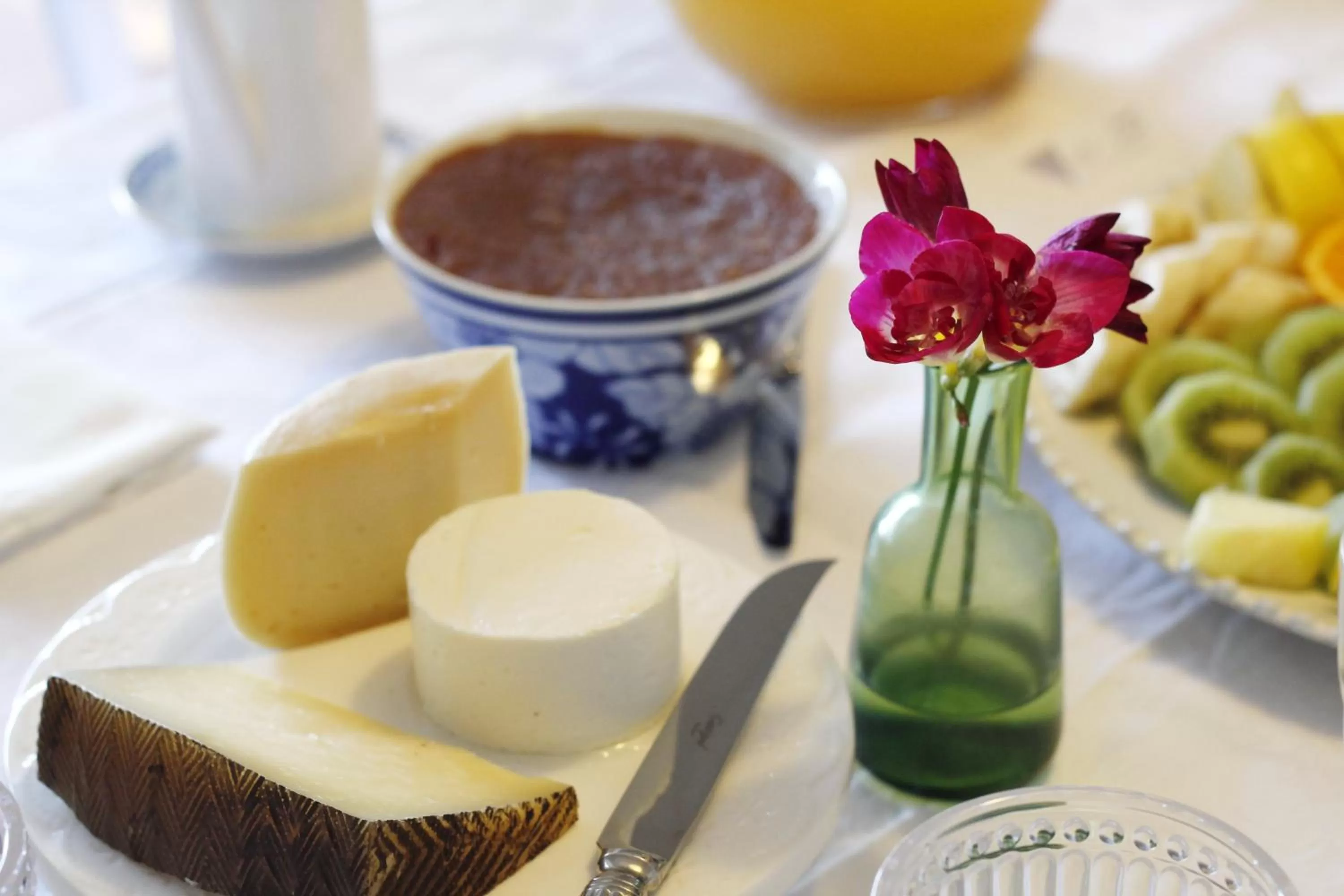 Food in Magnolia Guesthouse