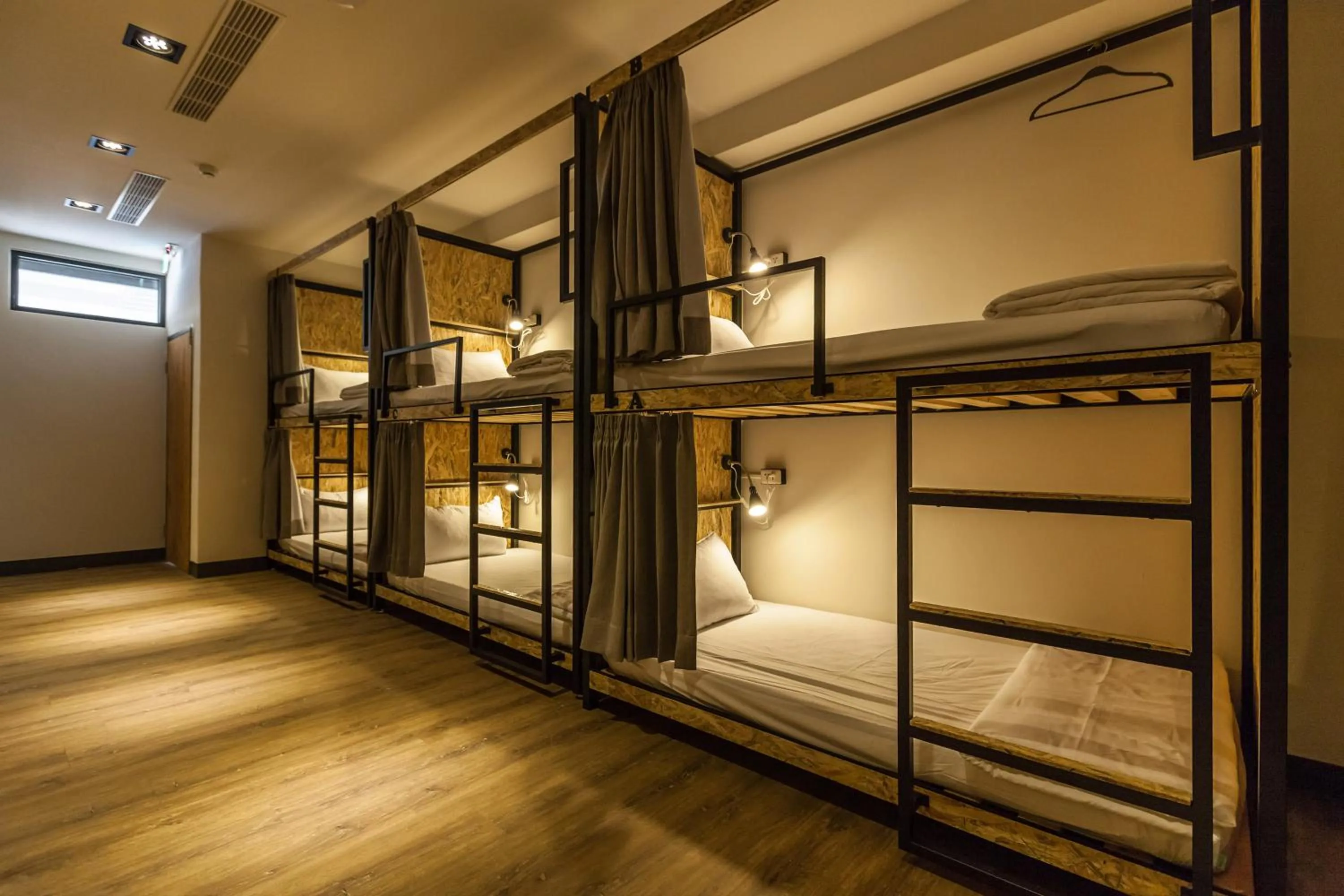 bunk bed, Bed in Mini Voyage Hostel