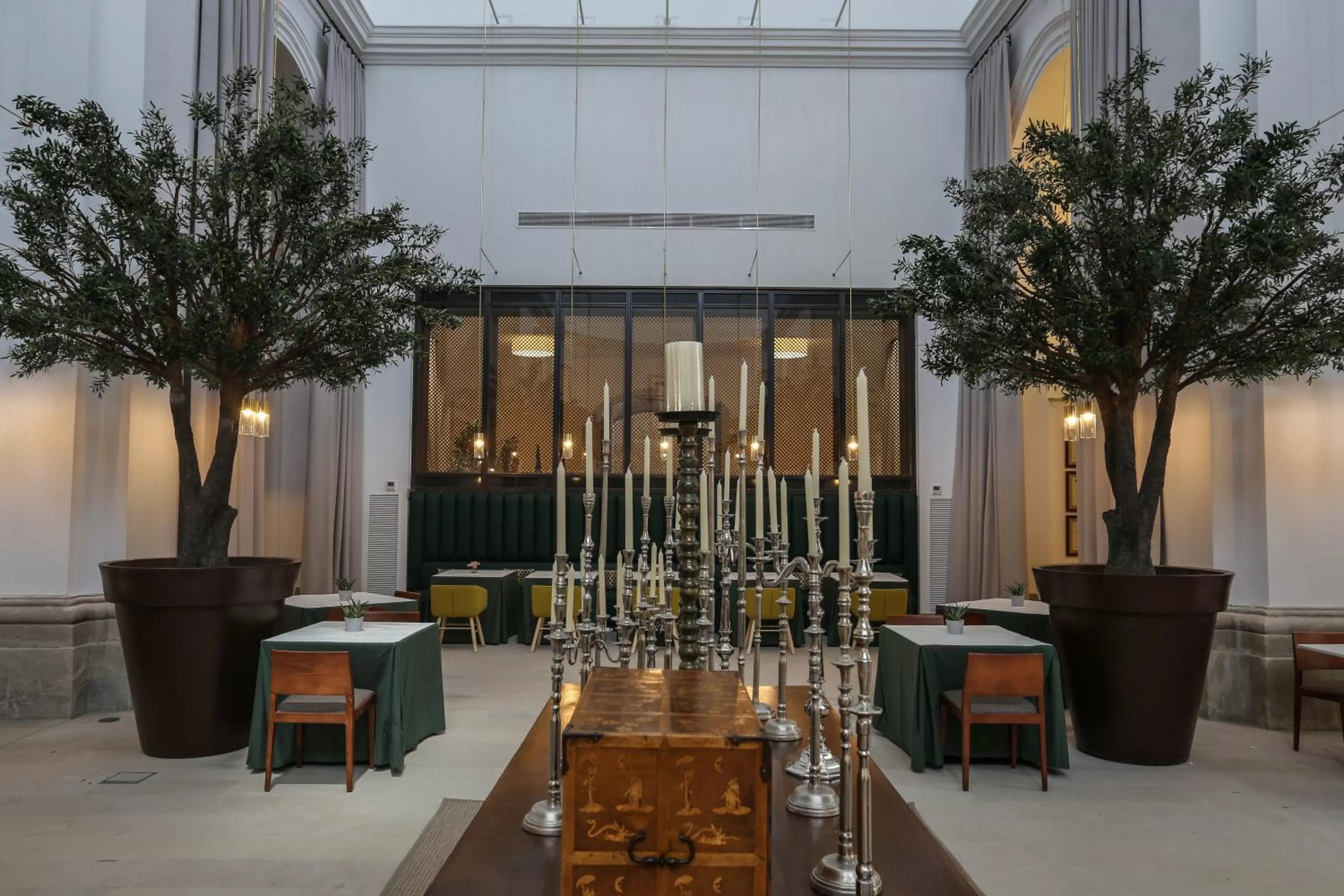 Restaurant/places to eat in Parador de Lleida