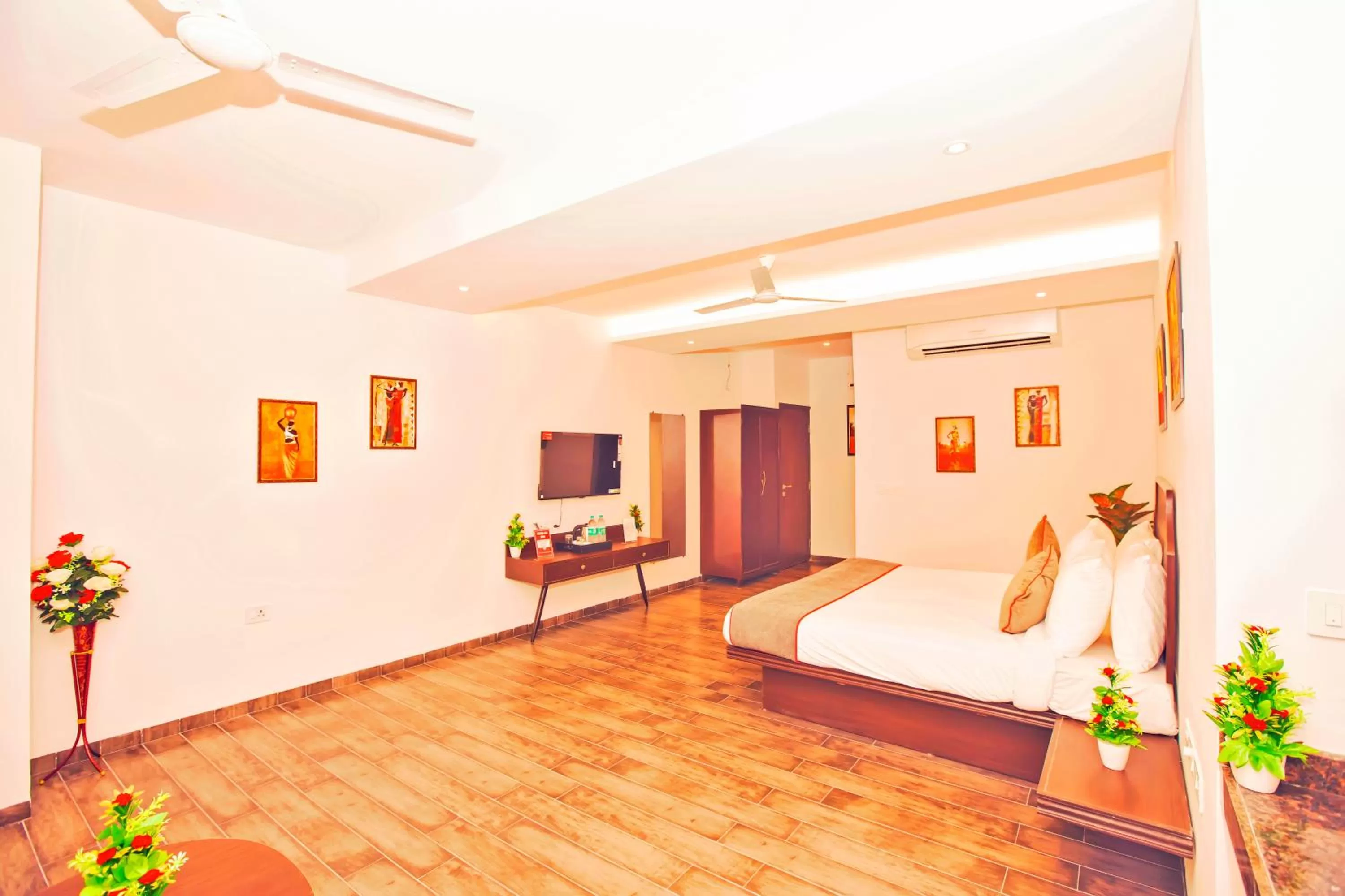 Photo of the whole room in Octave Parkland Suites