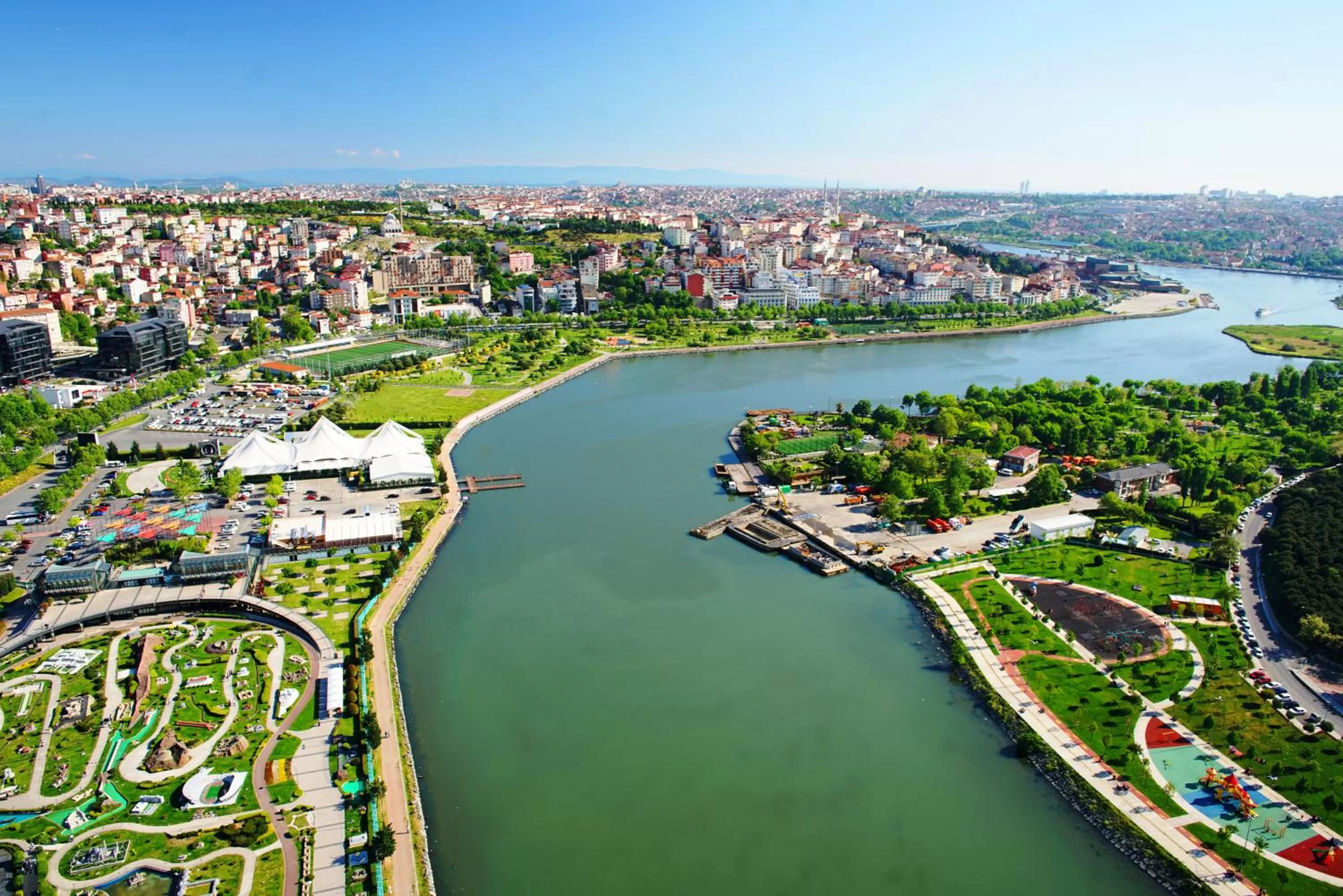 Area and facilities in Dosso Dossi Hotels & SPA Golden Horn