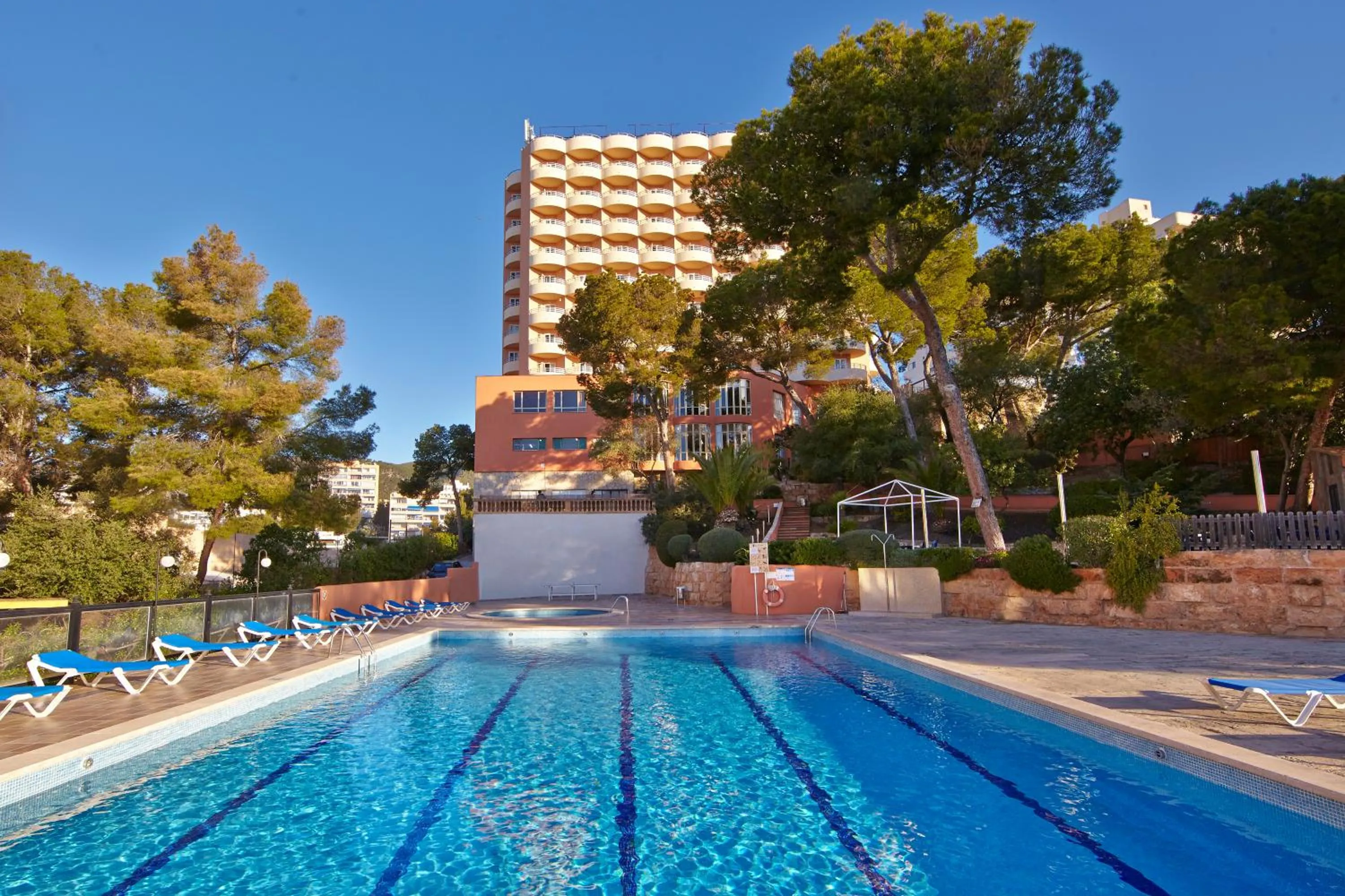 Facade/entrance in MLL Blue Bay