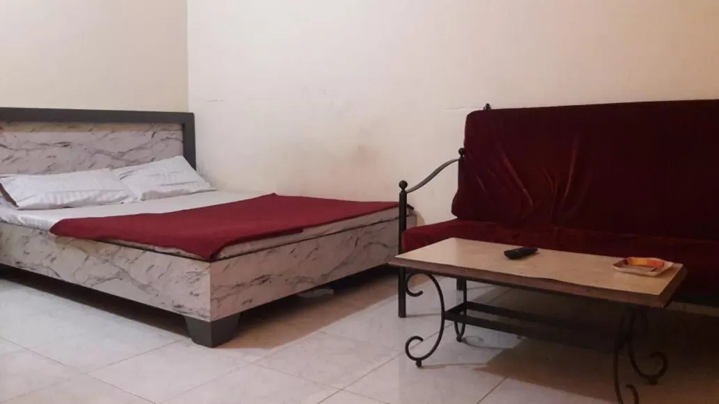 Bed in The Wayside Inn