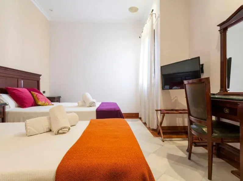 Triple Room in Hotel Baco Triple Room in Hotel Baco