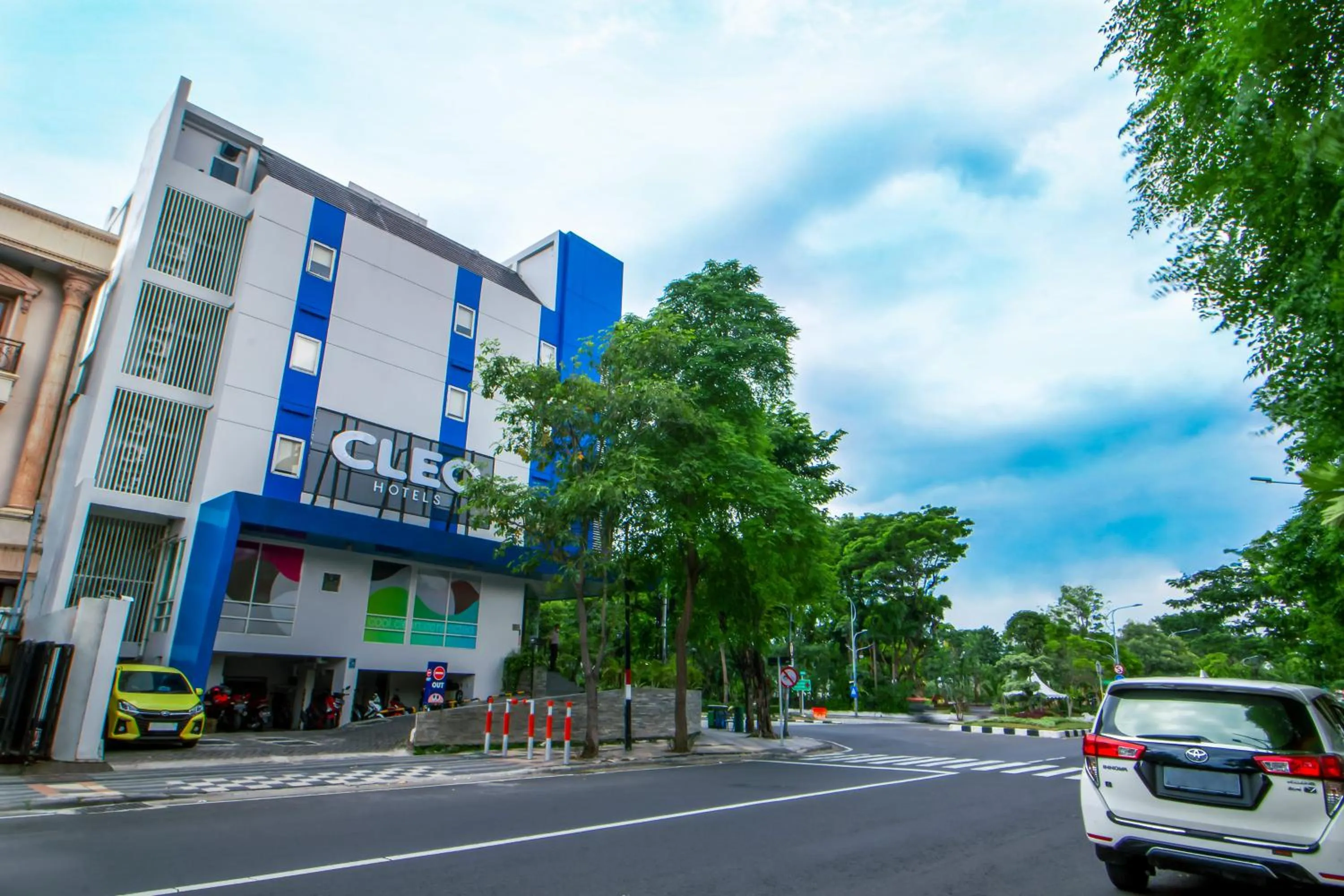 Street view in Cleo Balaikota Surabaya