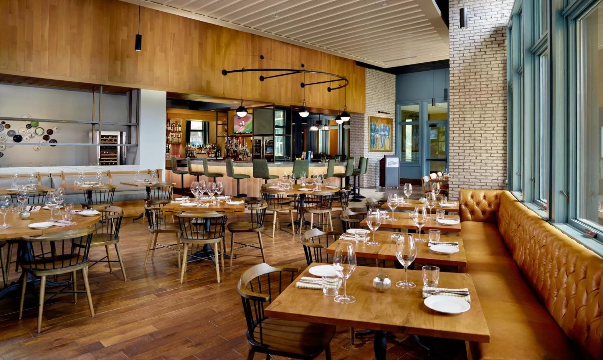 Restaurant/places to eat in Omni Hotel at the Battery Atlanta