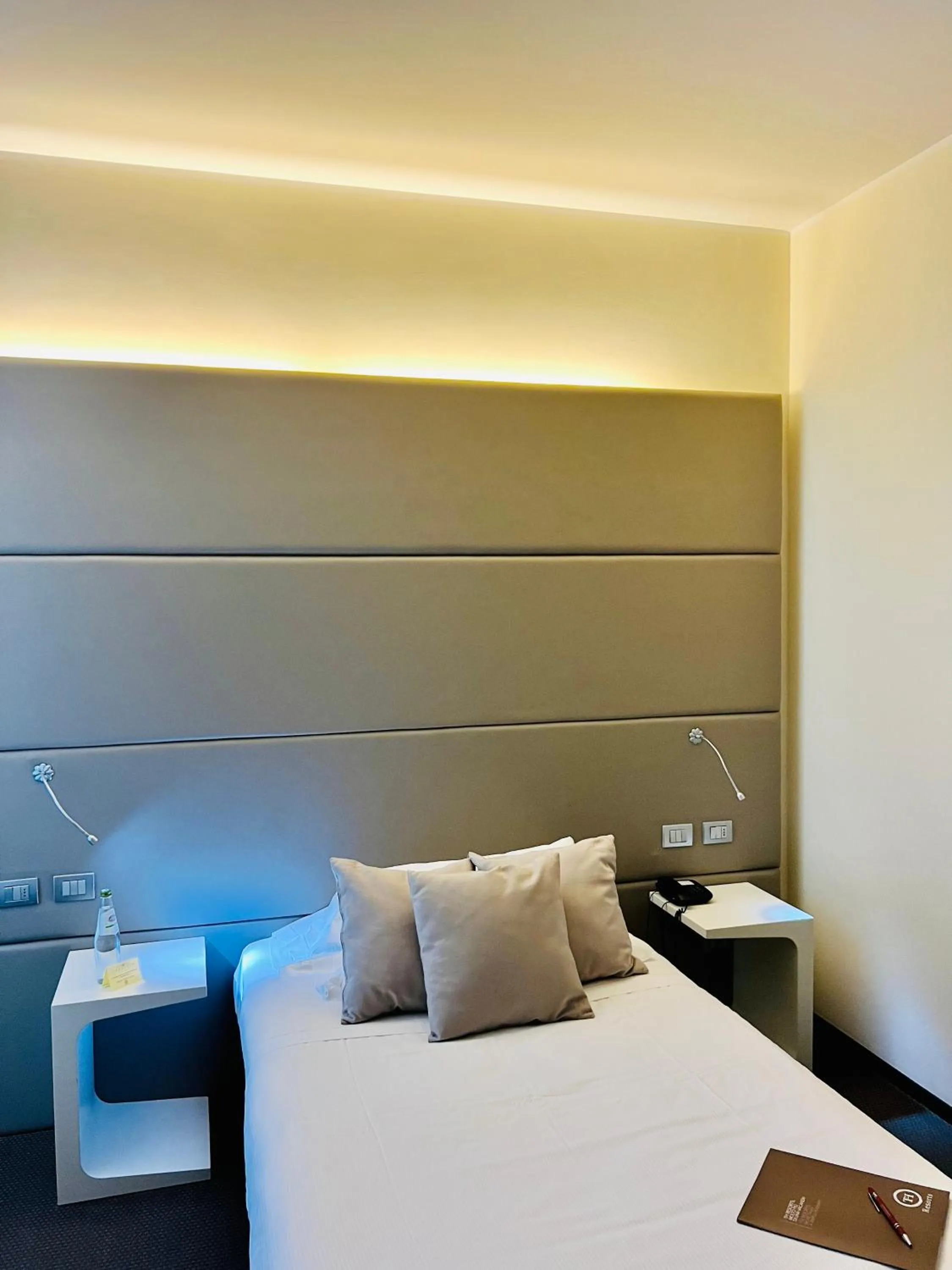 Bed in TH Assisi - Hotel Cenacolo