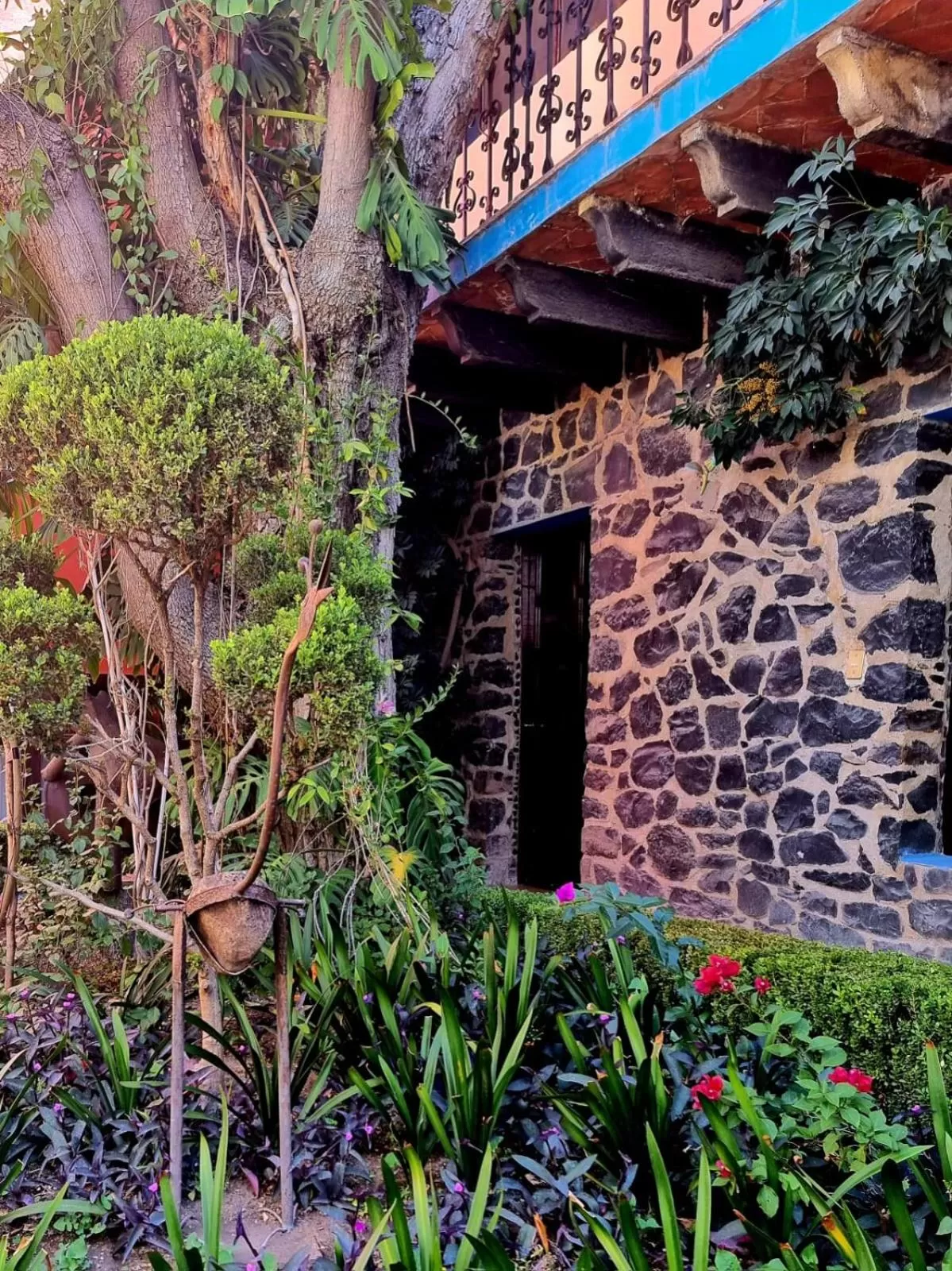 Property building in Hacienda de las Flores