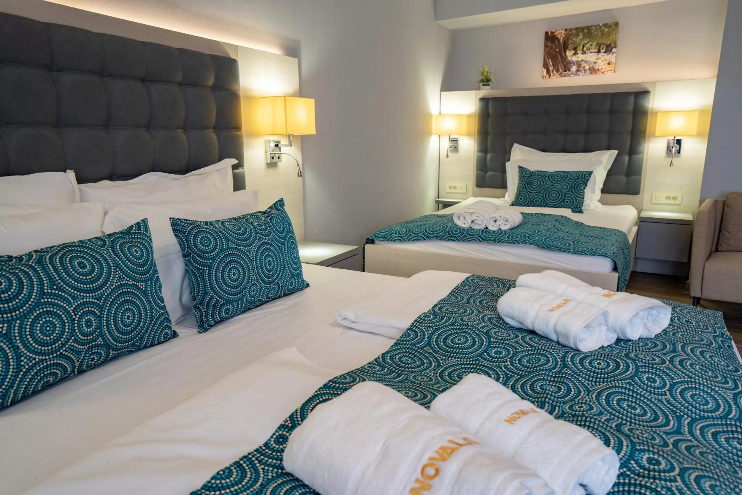 Photo of the whole room, Bed in Bed&Breakfast Novalis