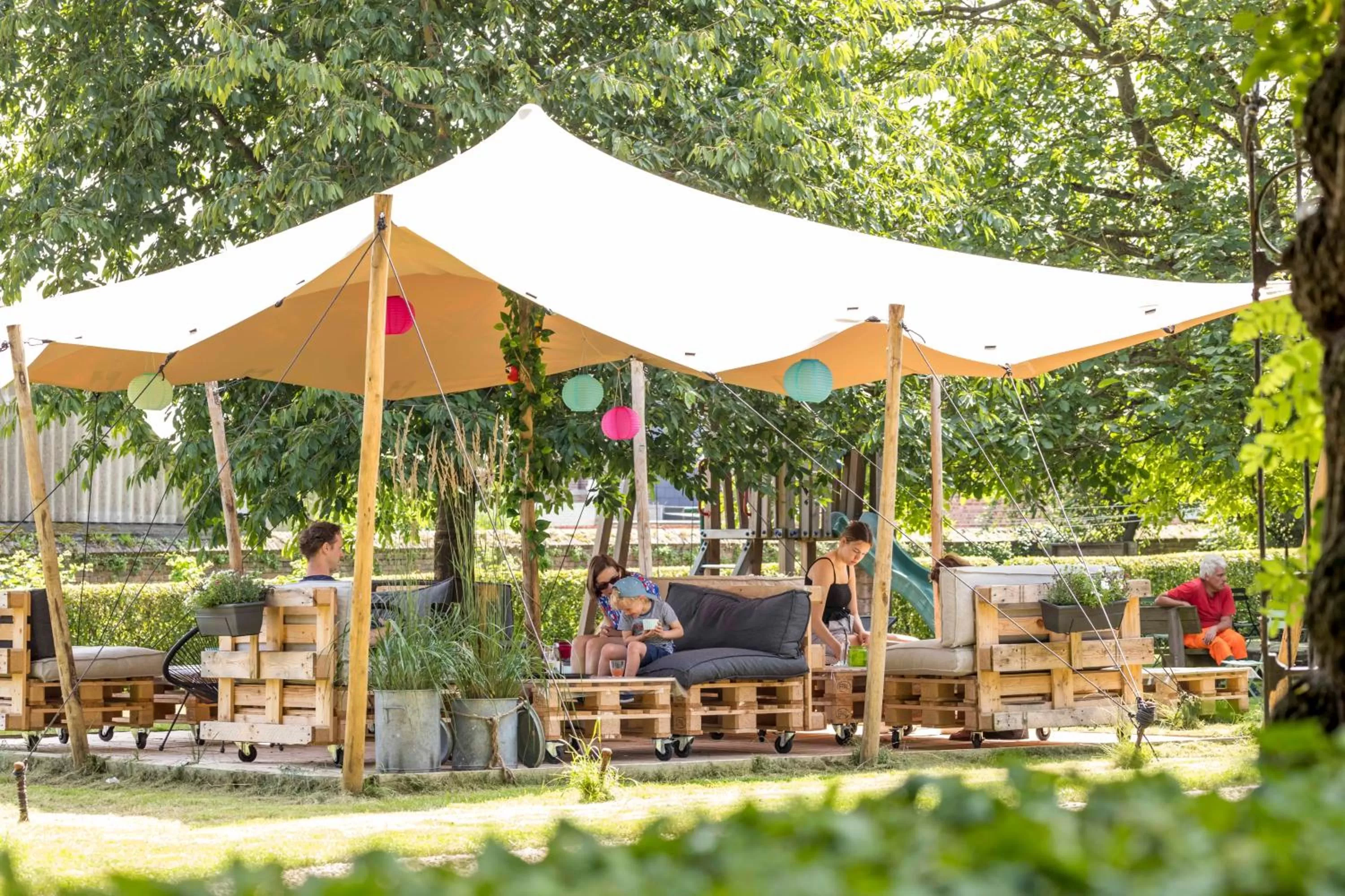 Lounge or bar in De Pastorie