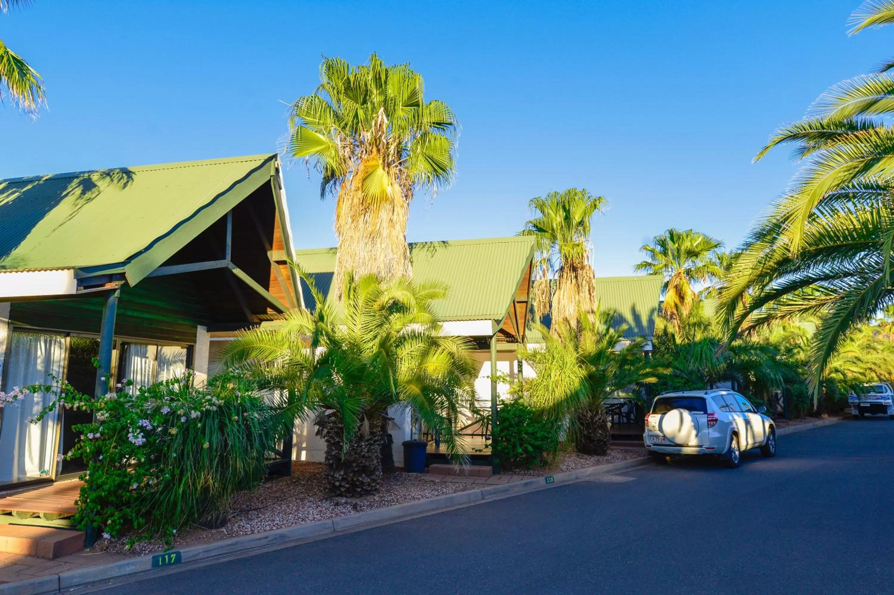 Facade/entrance in Desert Palms Alice Springs