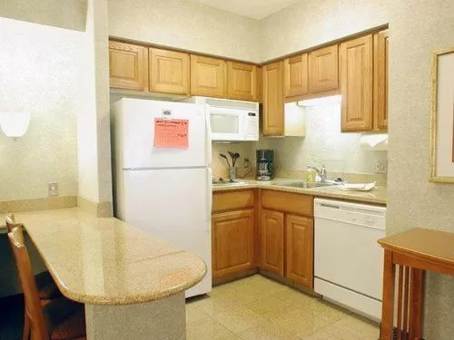 Kitchen or kitchenette in Staybridge Suites San Antonio Airport by IHG