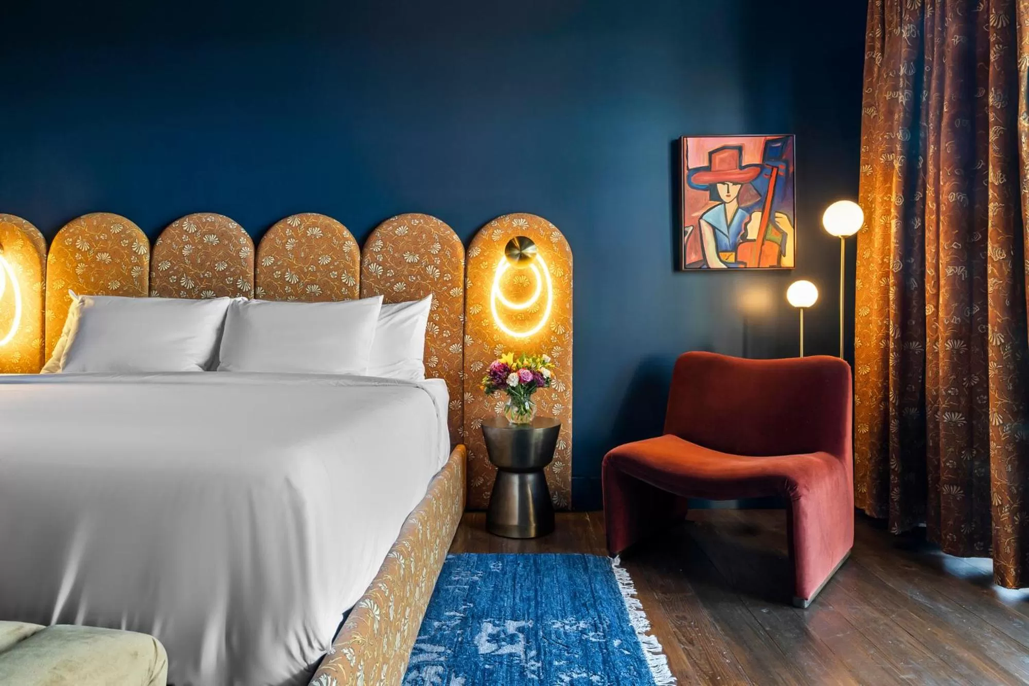 Bedroom in Gruene River Inn