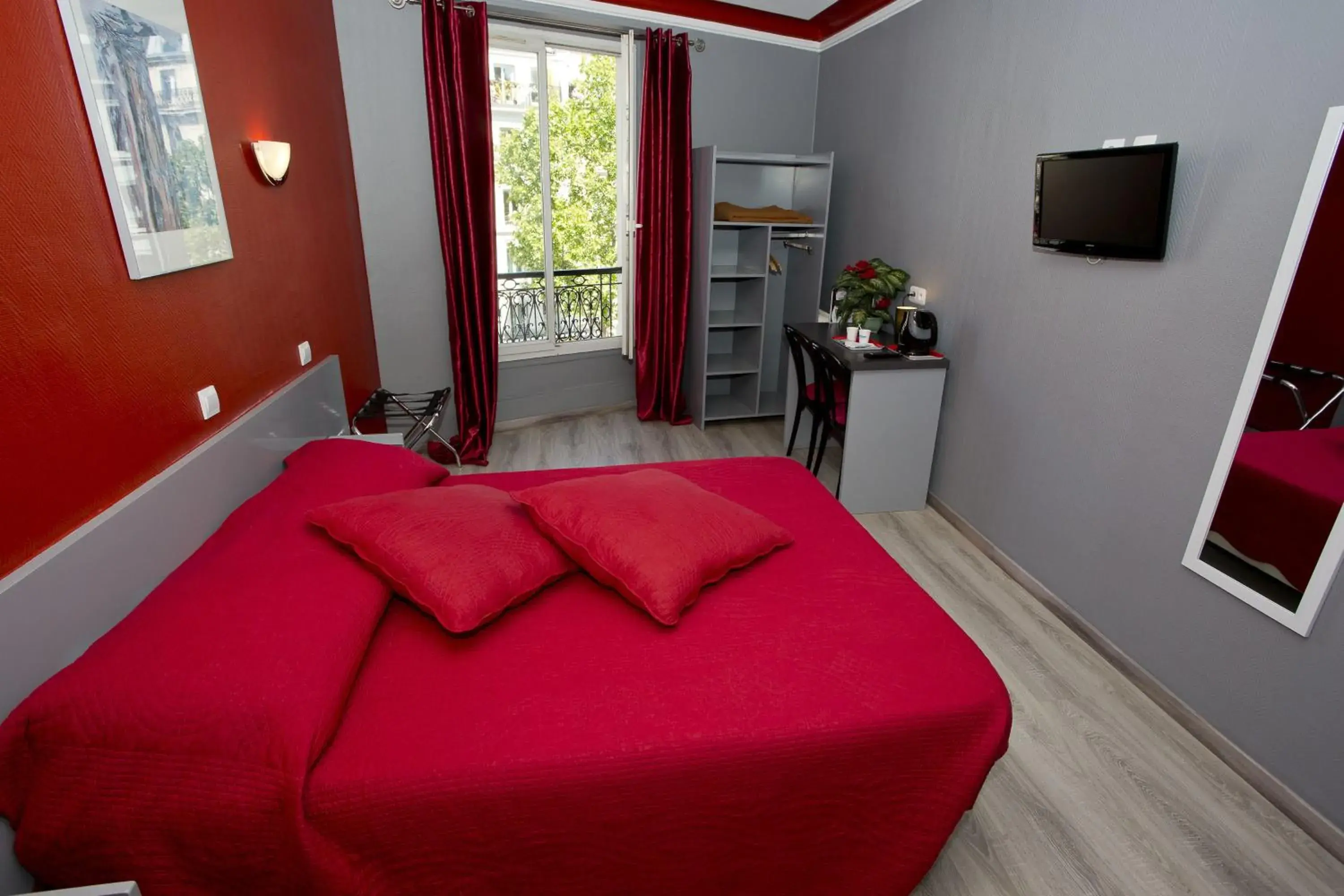 Hipotel Paris Voltaire Bastille Hipotel Paris Voltaire Bastille