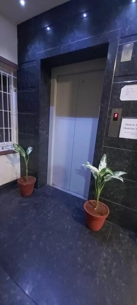elevator in Sri Kamadhenu Residency