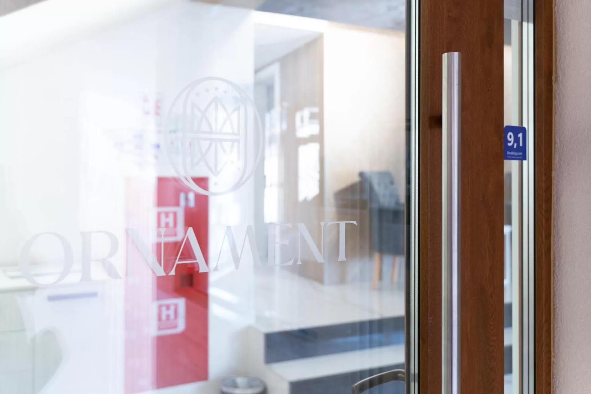 Text overlay in Ornament Hotel and Apartments