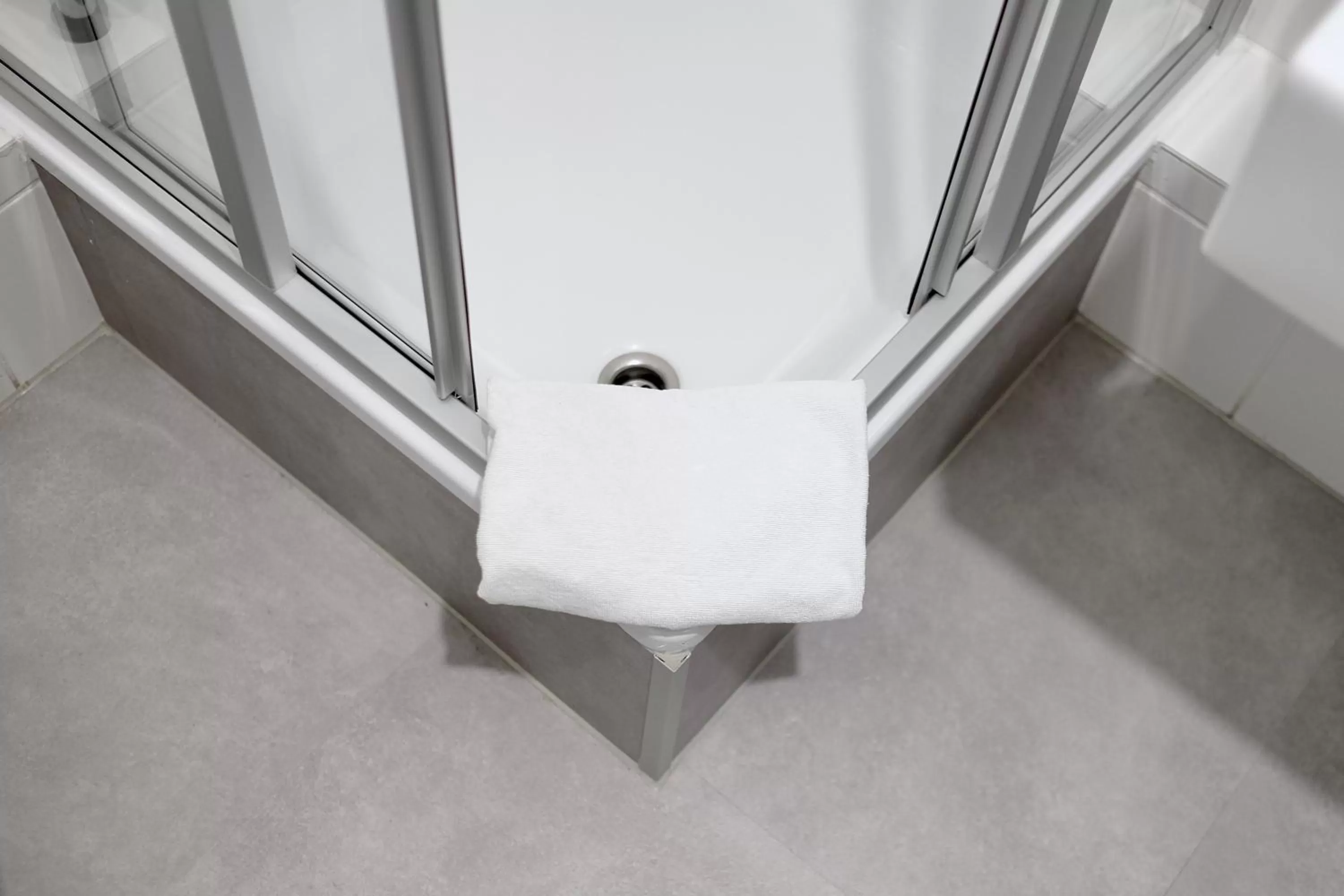 Staff in Tulip Inn Frankfurt Airport