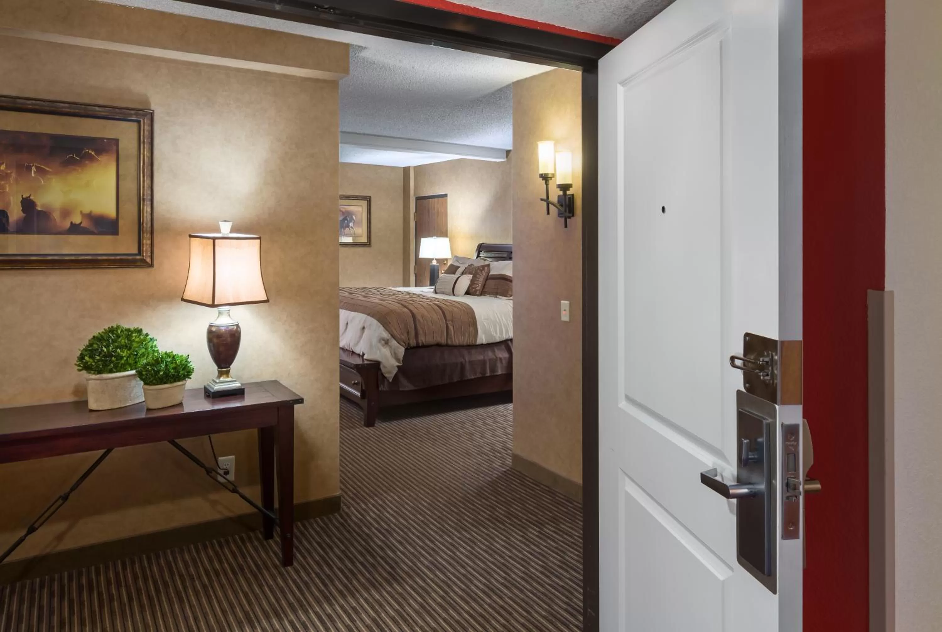 Bedroom, Bed in Ramkota Hotel - Casper