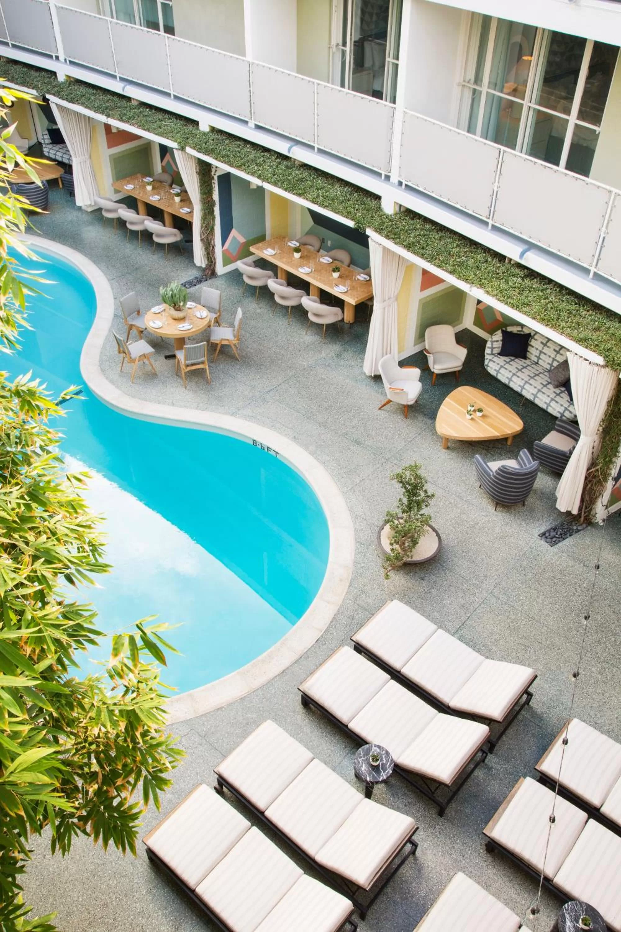 Swimming pool in Avalon Hotel Beverly Hills, a Member of Design Hotels