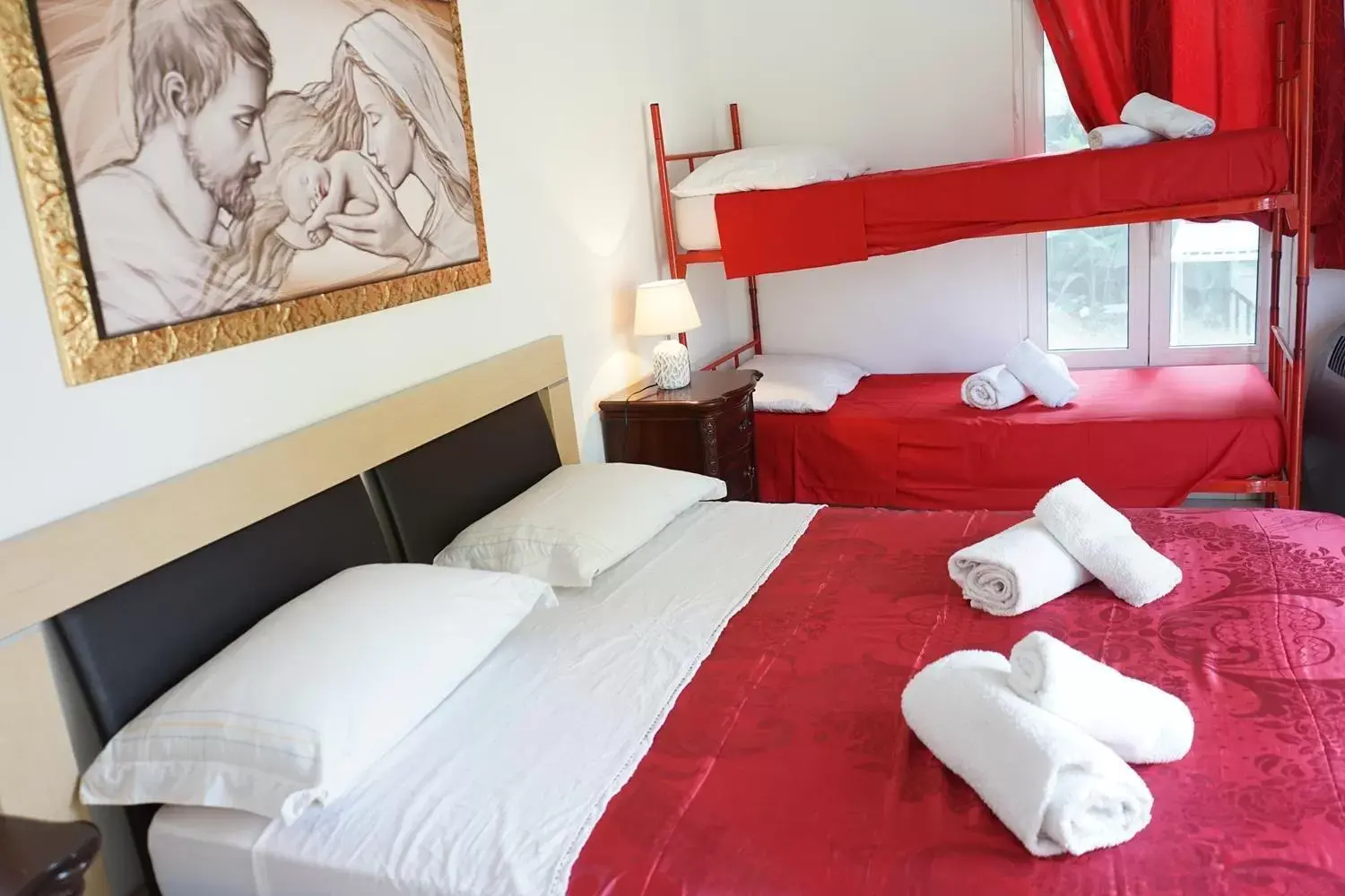 Deluxe Family Room in B&B Scipponate Deluxe Family Room in B&B Scipponate