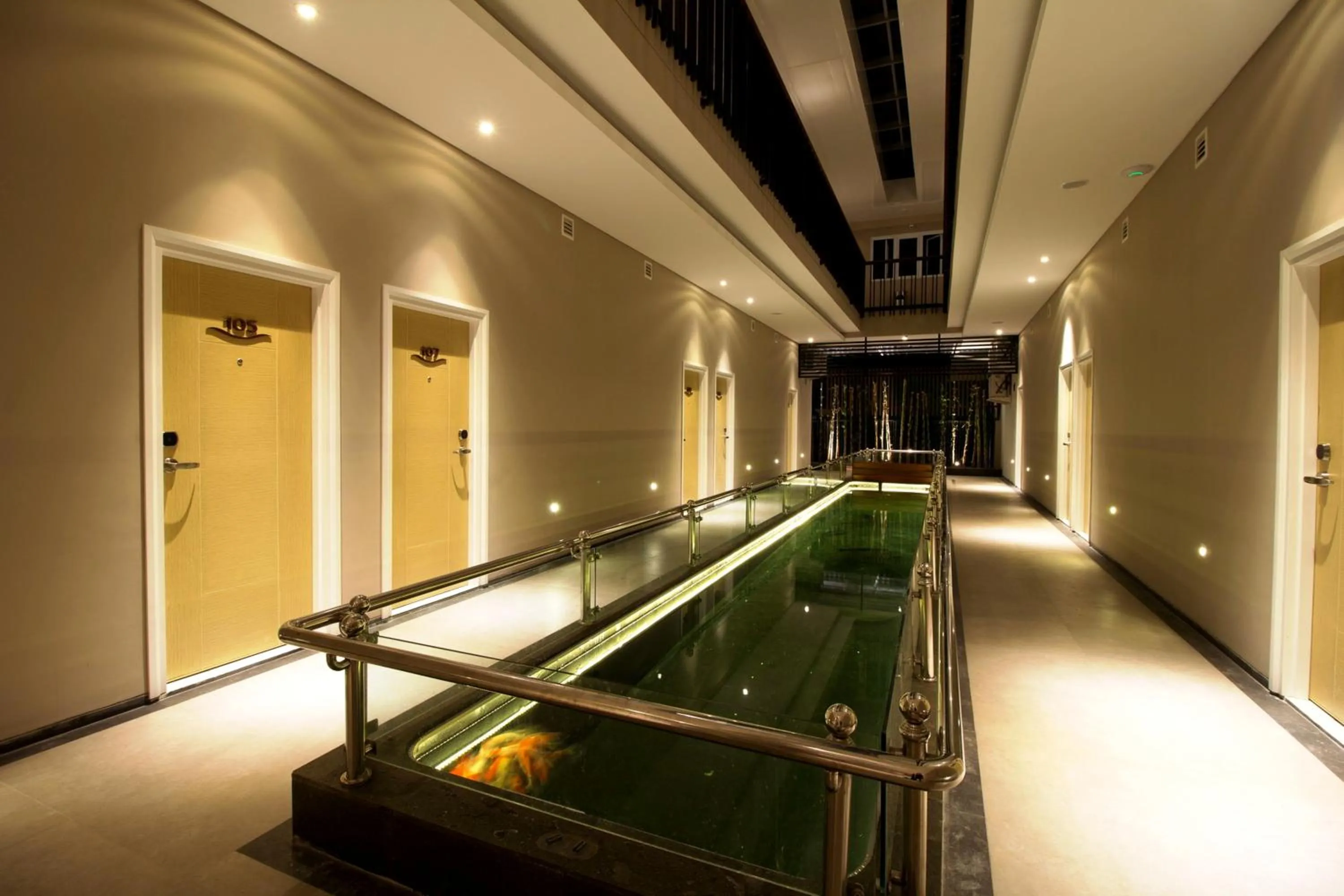 Area and facilities in Vinotel Cirebon