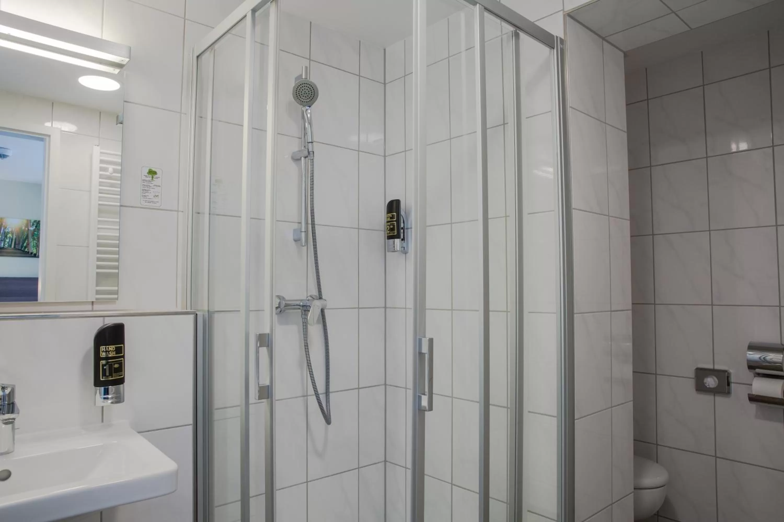 Bathroom in Trip Inn Goethe Conference Hotel