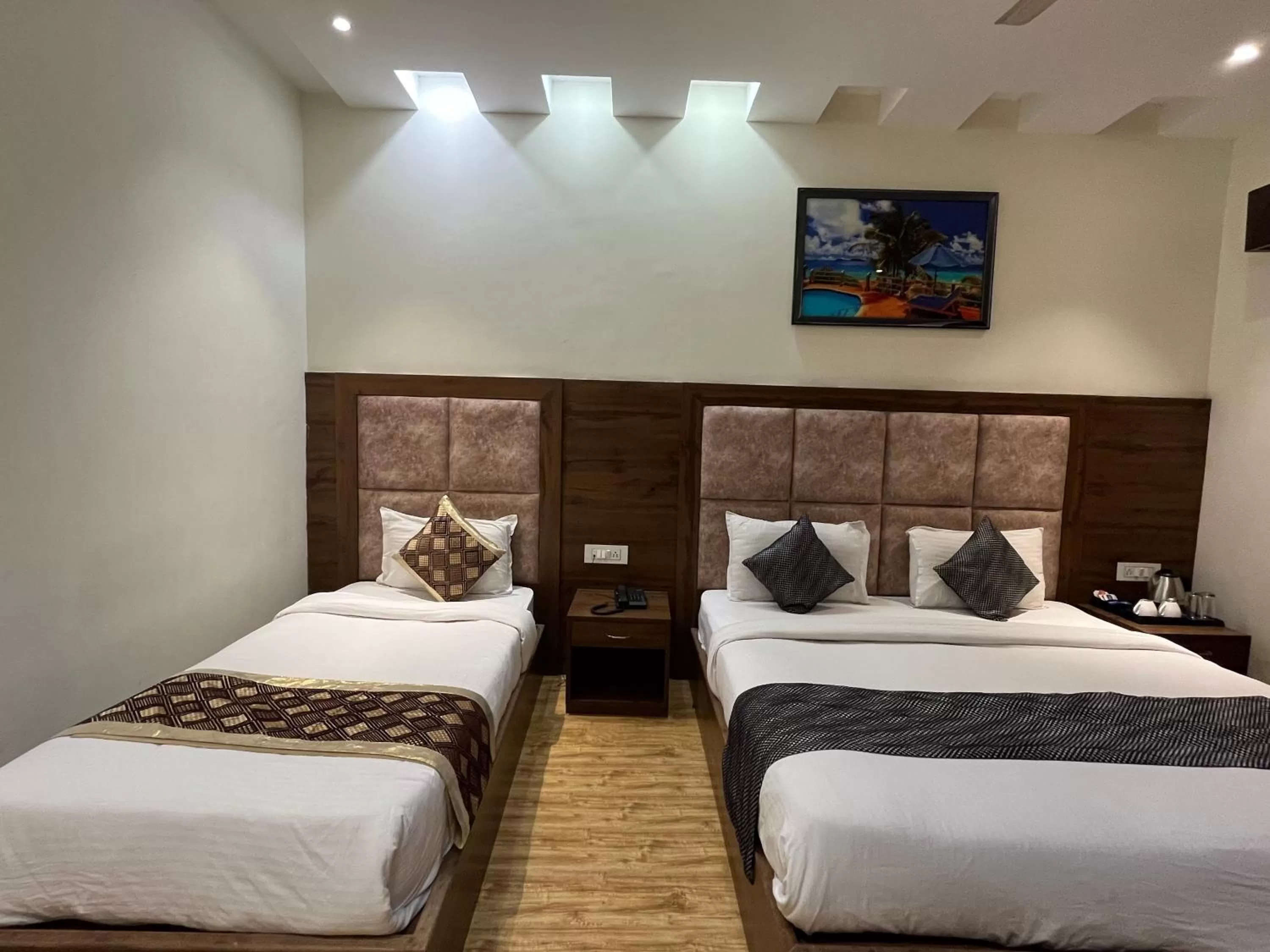 Photo of the whole room, Bed in Hotel Exotic - 5 min walk from Golden Temple