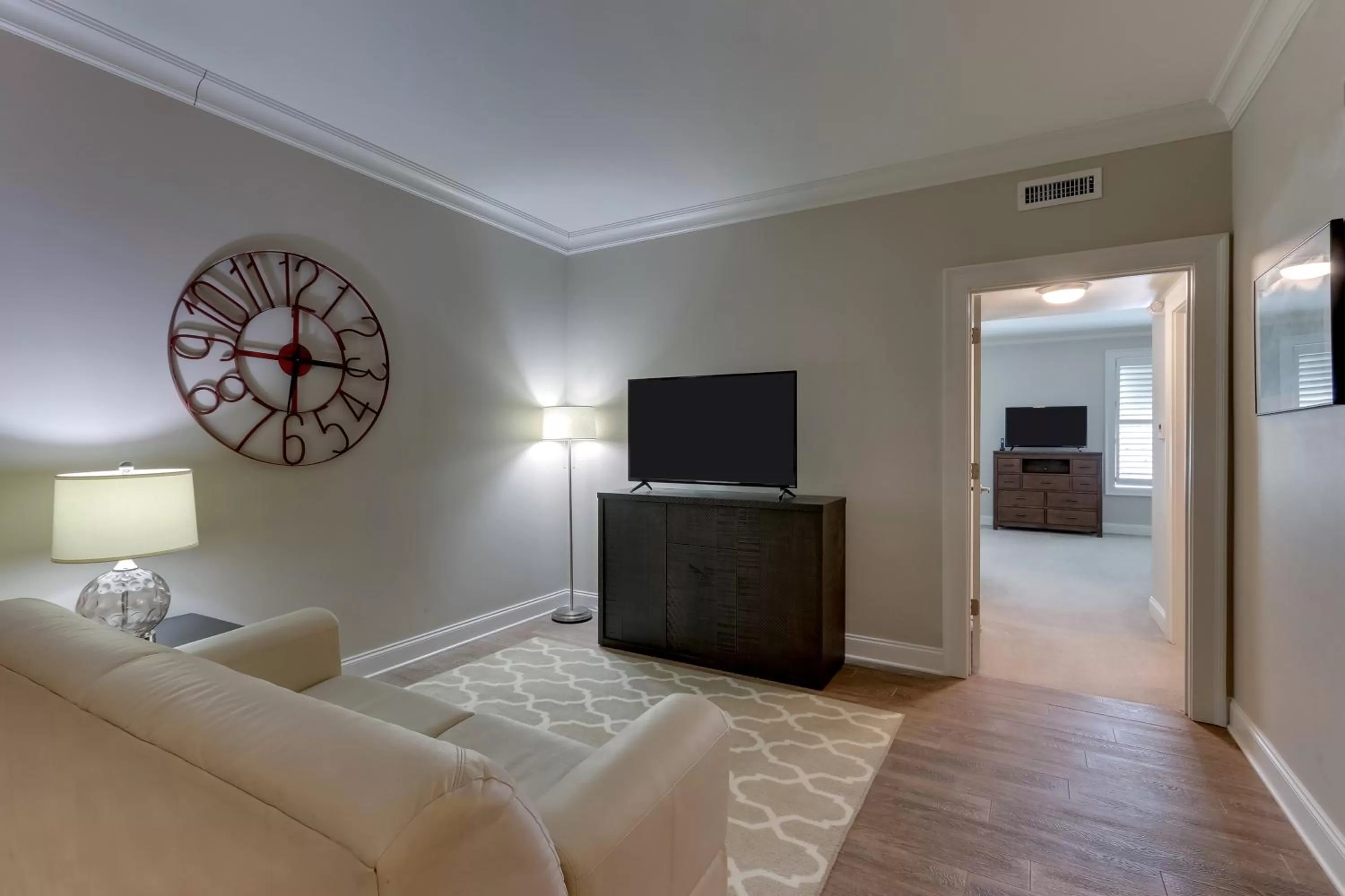 Seating area, Bed in The Mantissa Hotel