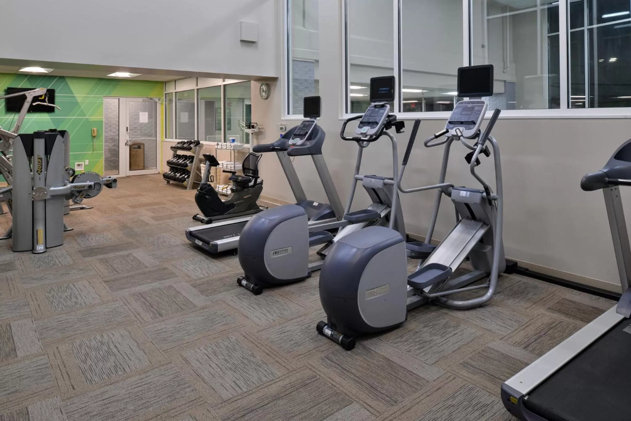 Fitness centre/facilities in Holiday Inn Hotel & Suites Overland Park-Convention Center by IHG