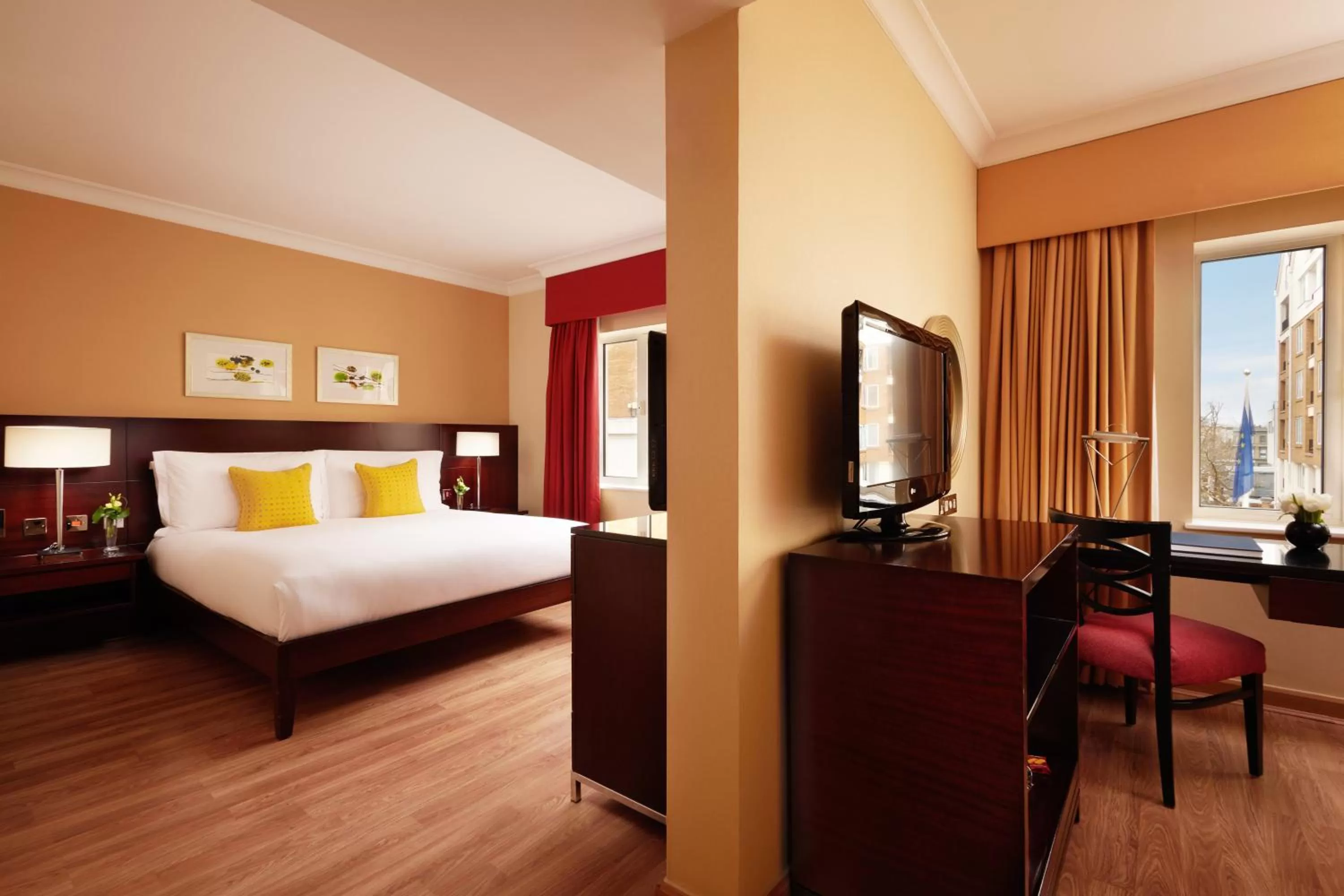 Bed in The Chelsea Harbour Hotel and Spa