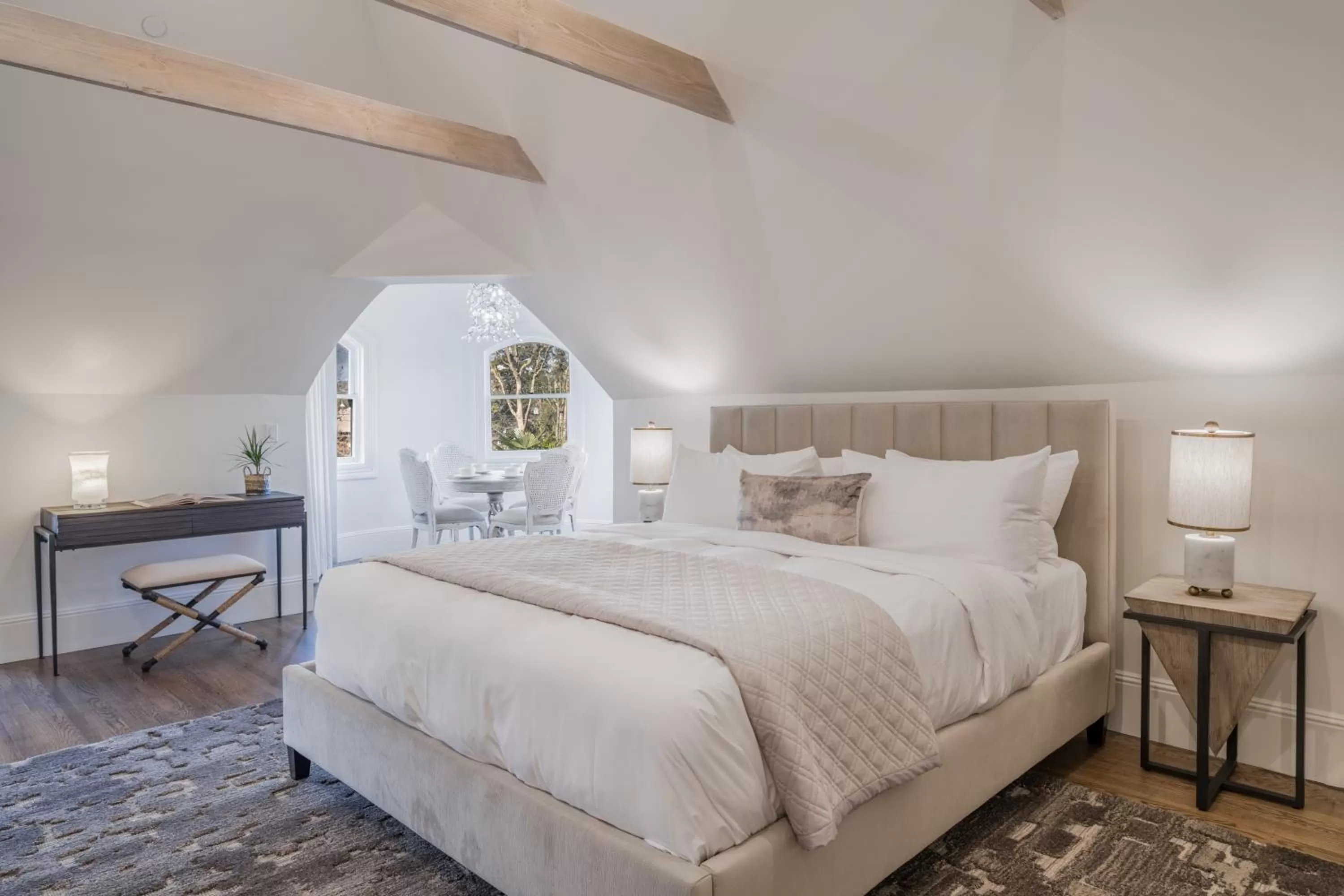 Bed in The George - Luxury Boutique Inn