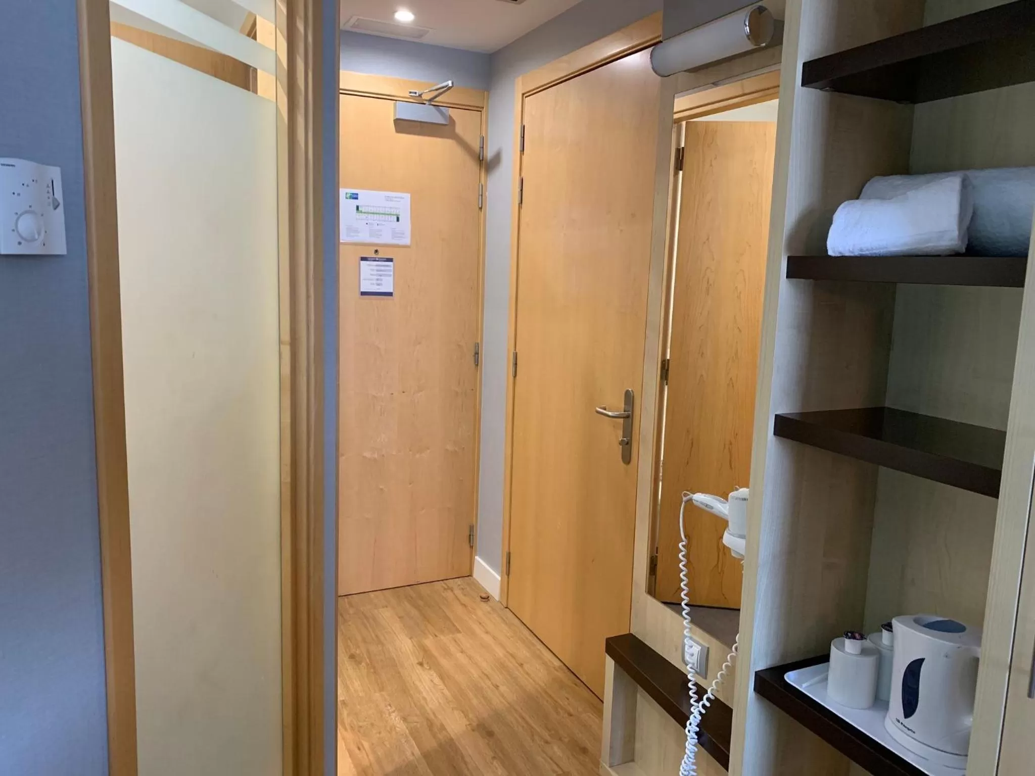 Photo of the whole room in Holiday Inn Express Vitoria by IHG