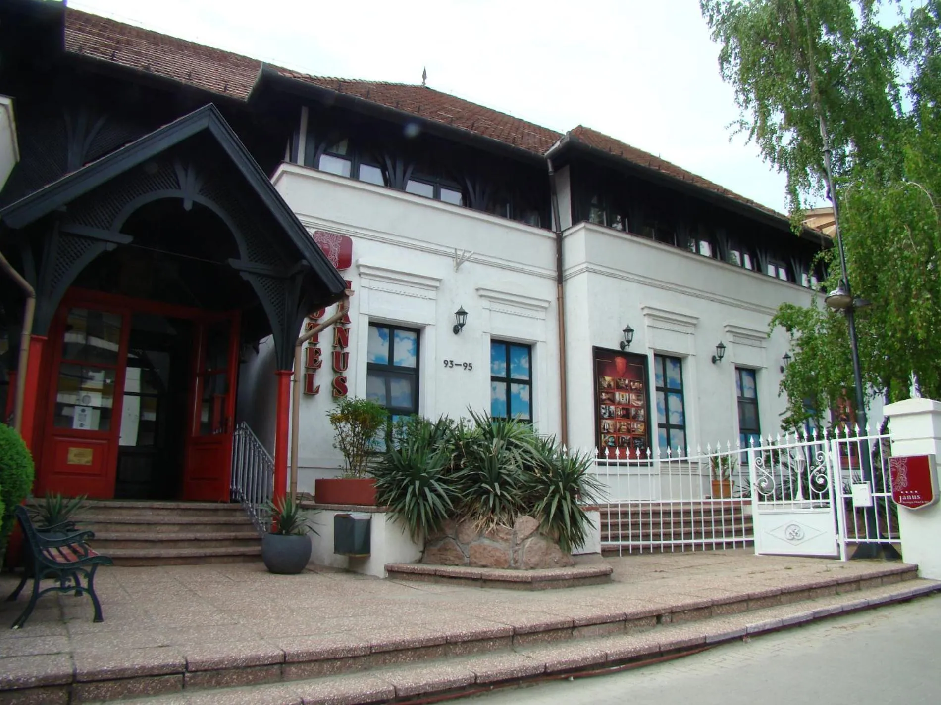 Facade/entrance in Janus Boutique Hotel & Spa