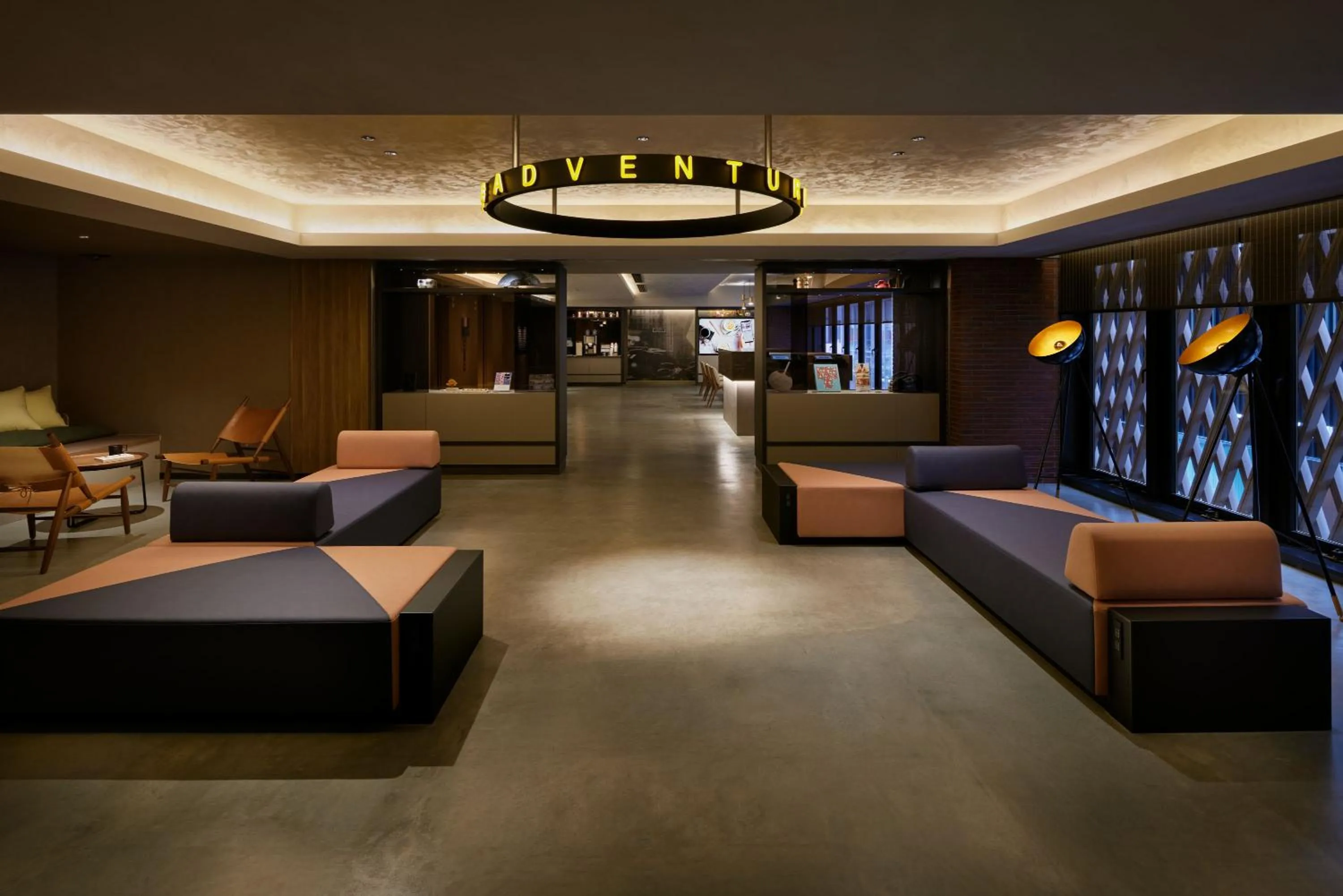 Lobby or reception in the b ginza