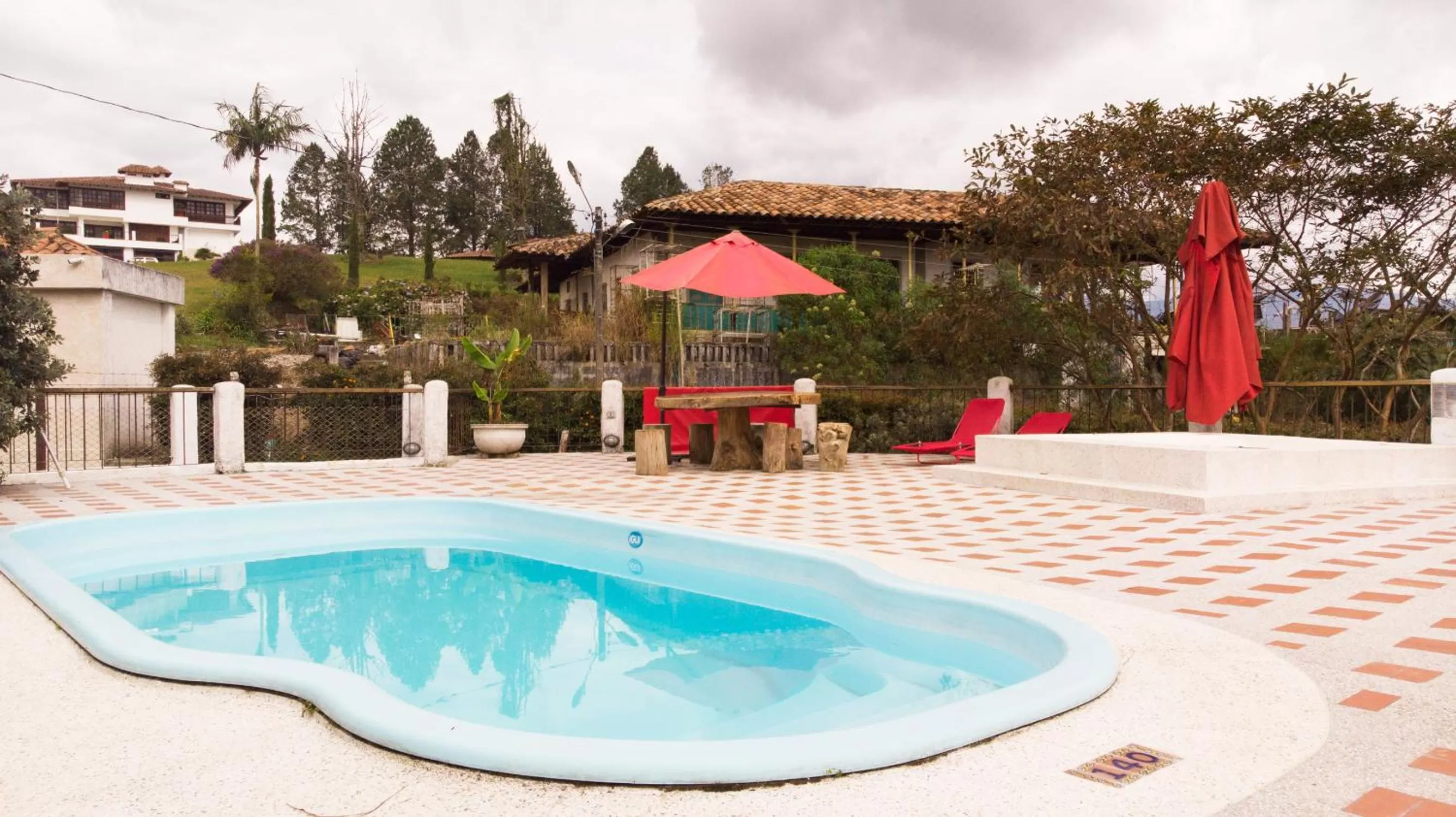 Property building, Swimming Pool in Finca Campestre La Adelita B&B