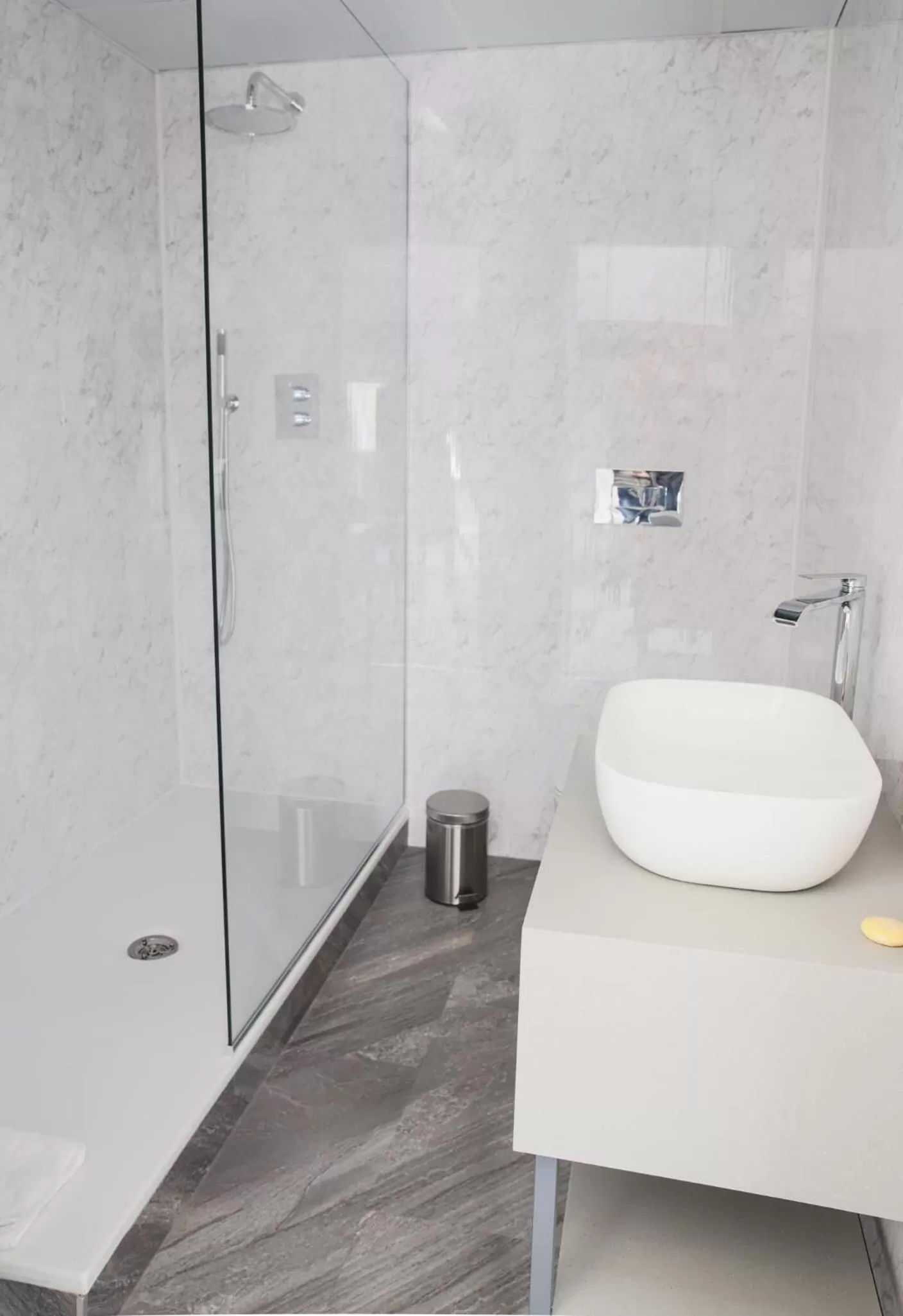 Shower, Bathroom in Wroxall Abbey Hotel