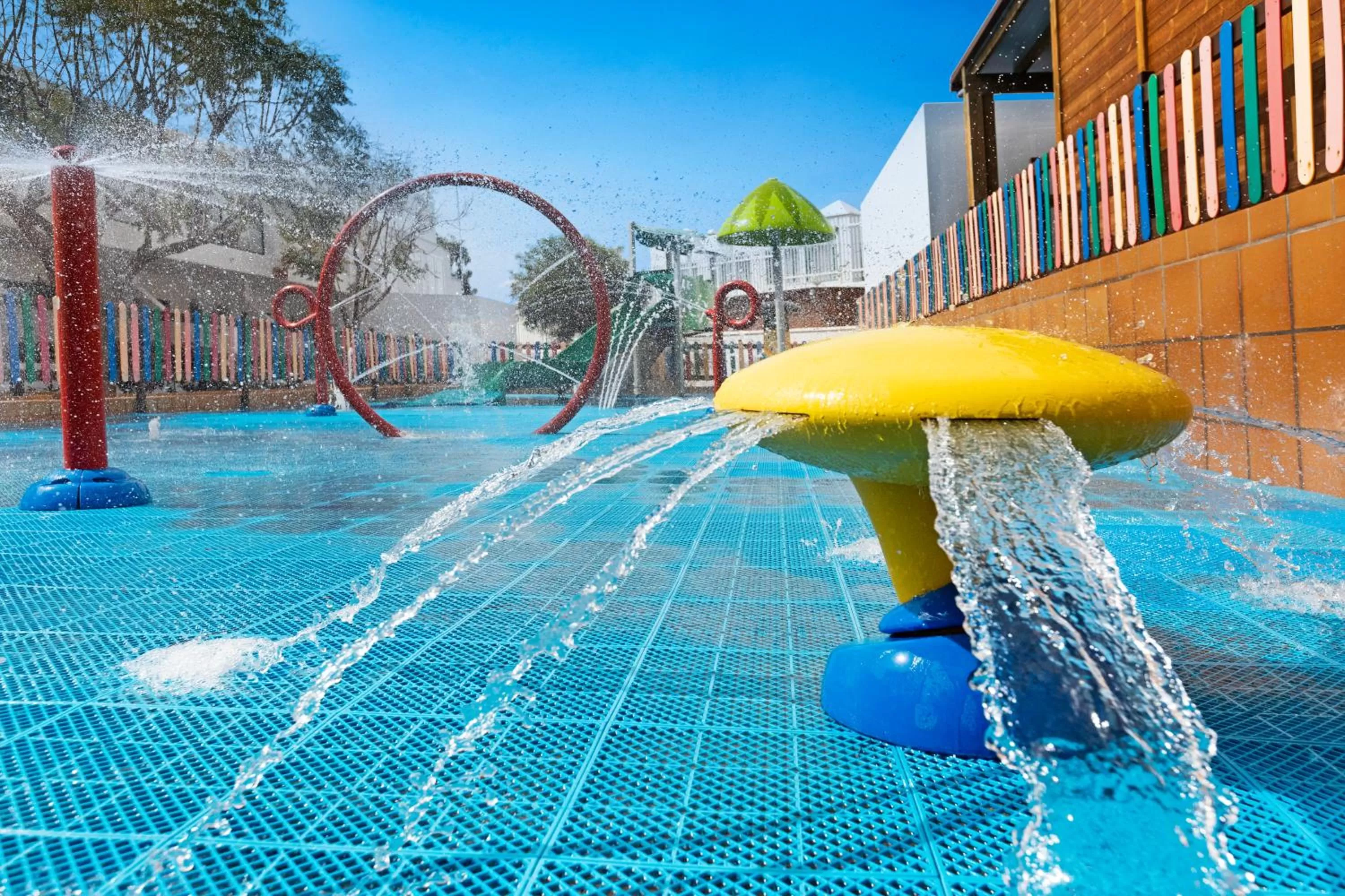 Aqua park in Hotel THB Flora