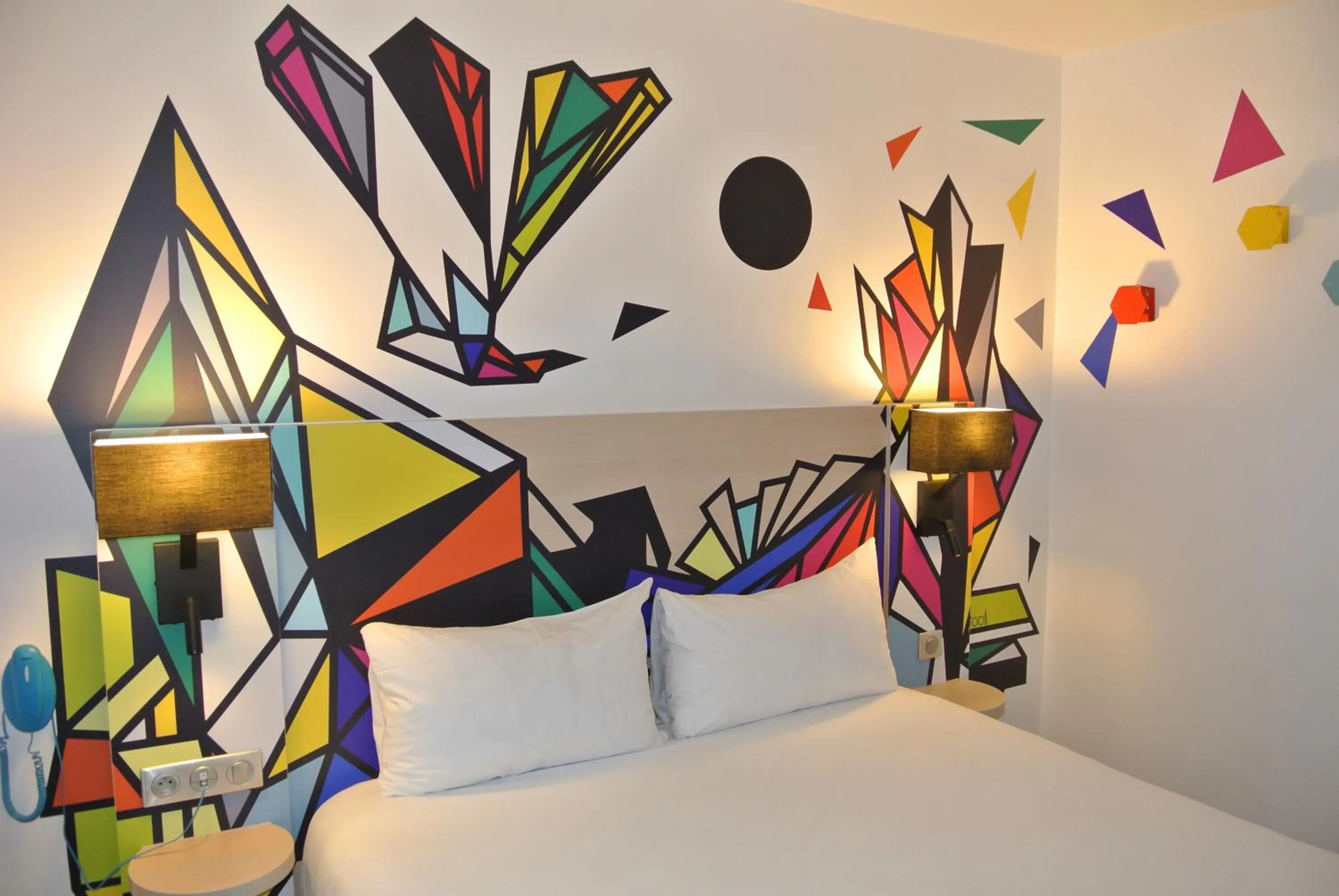 Decorative detail, Bed in ibis Styles Paris Maine Montparnasse