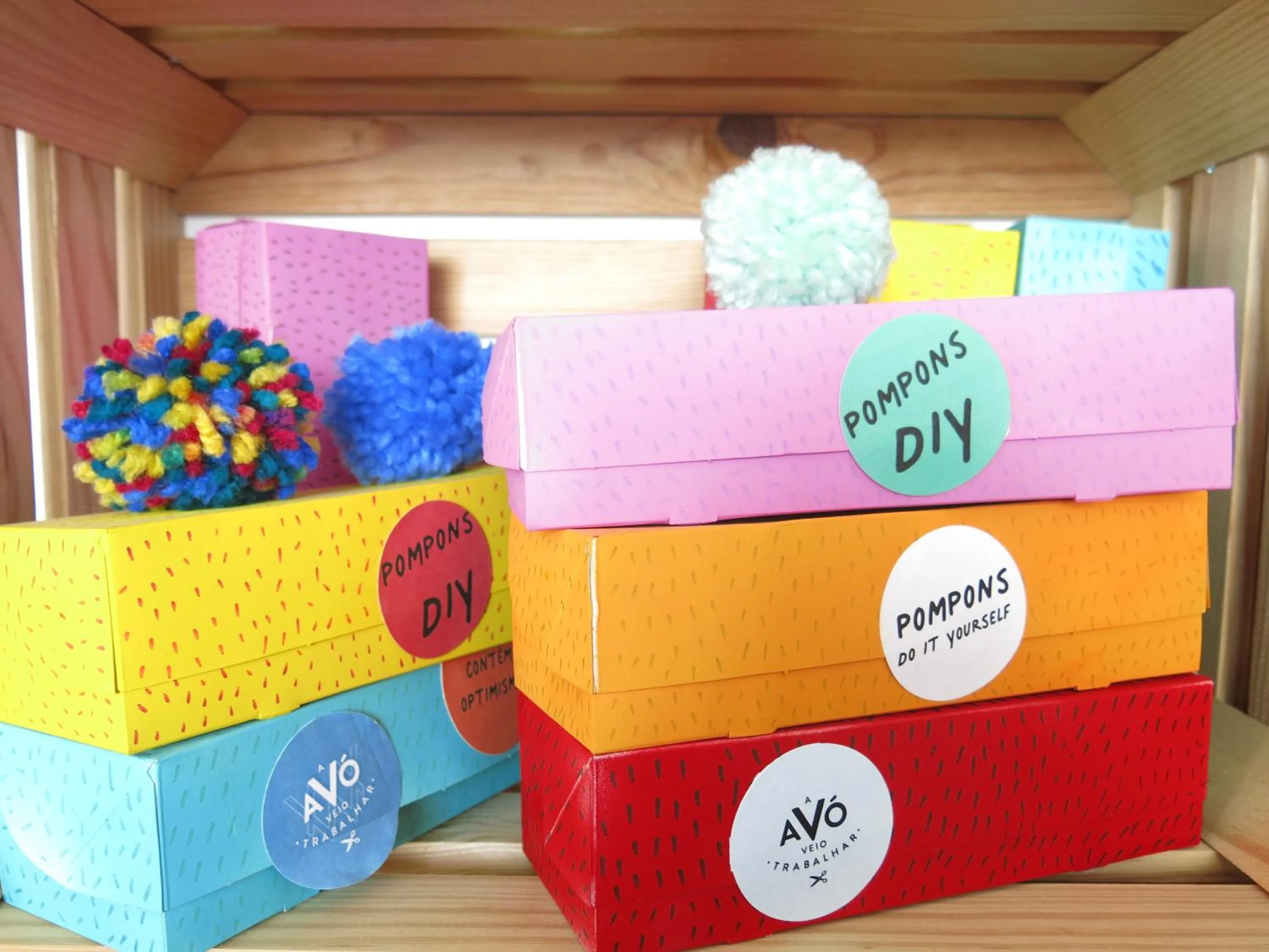 On-site shops in Boutique Hotel Casa do Outeiro - Arts & Crafts