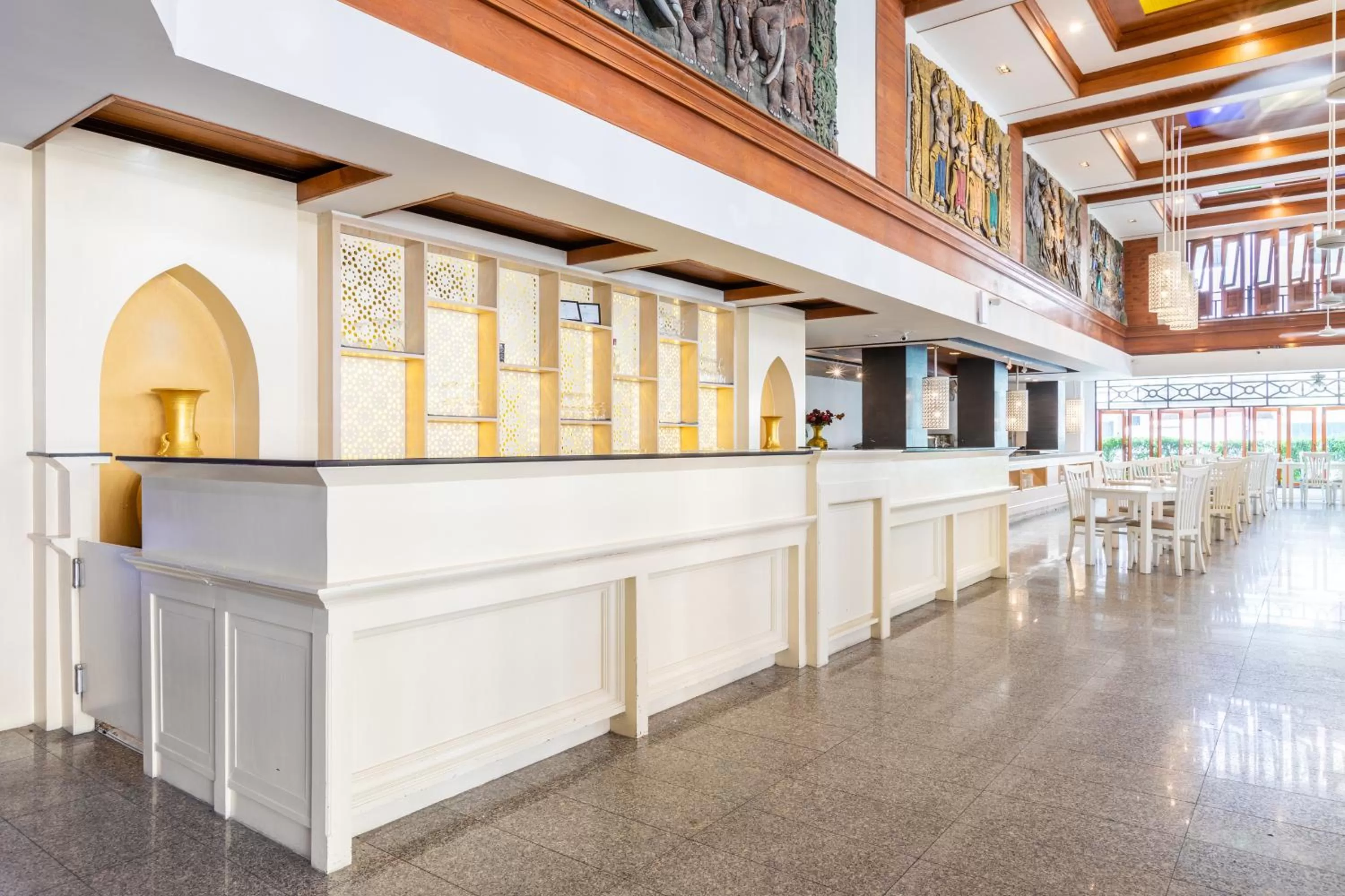 Restaurant/places to eat in Amata Patong