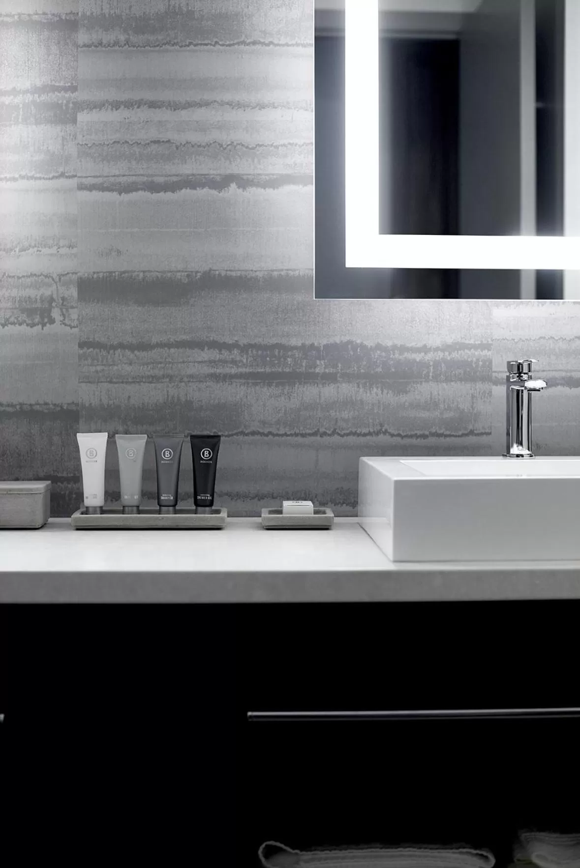 Bathroom in Entourage sur-le-Lac