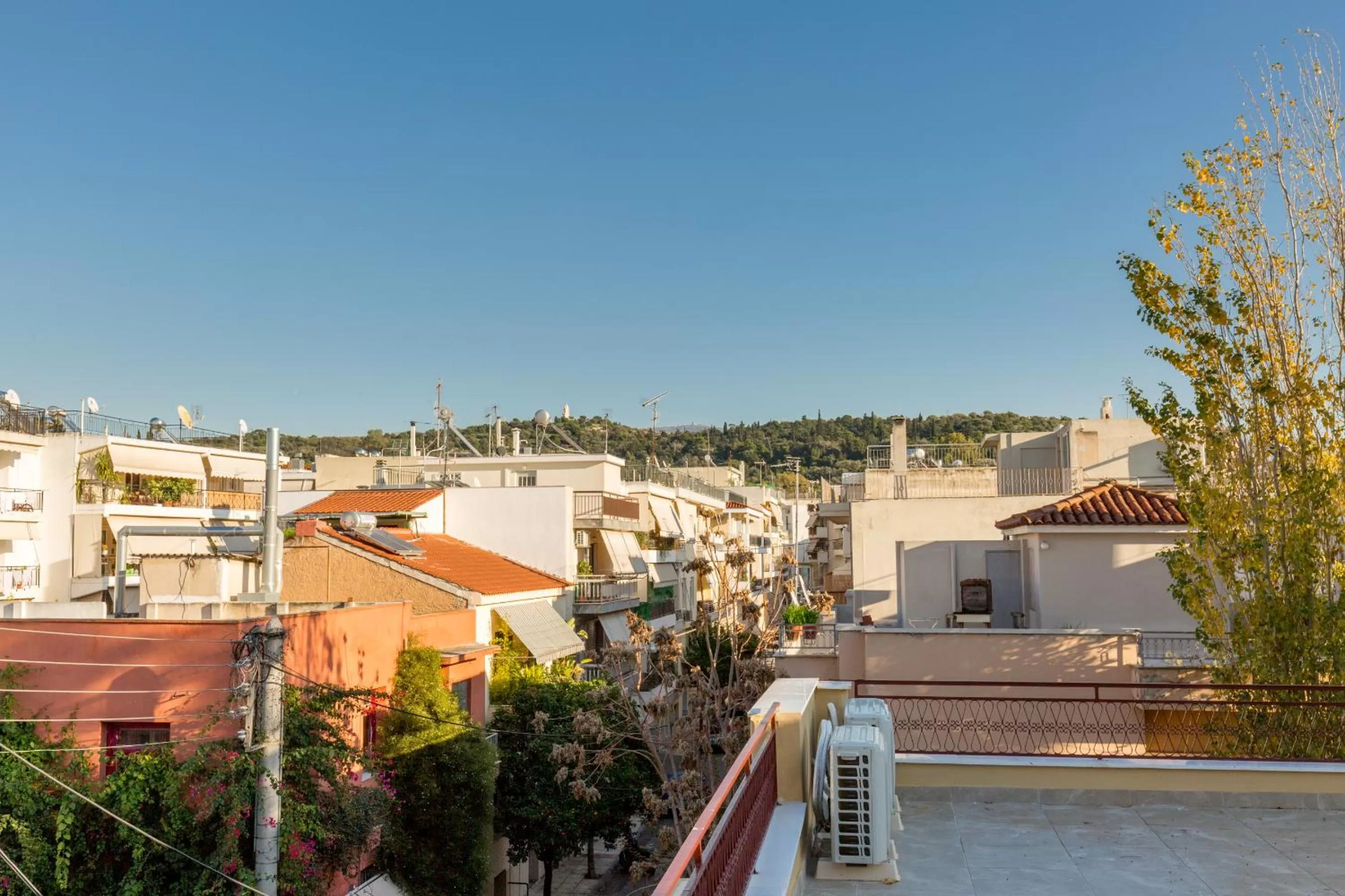 Property building in Troon of Athens Apartments